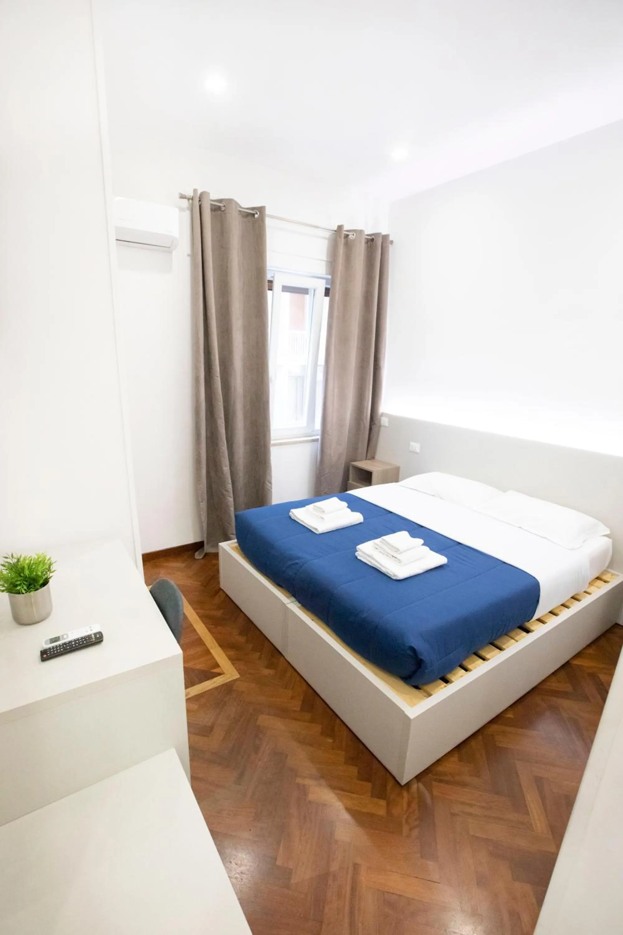 Bedroom, Bed in Hall inn B&B in Naples