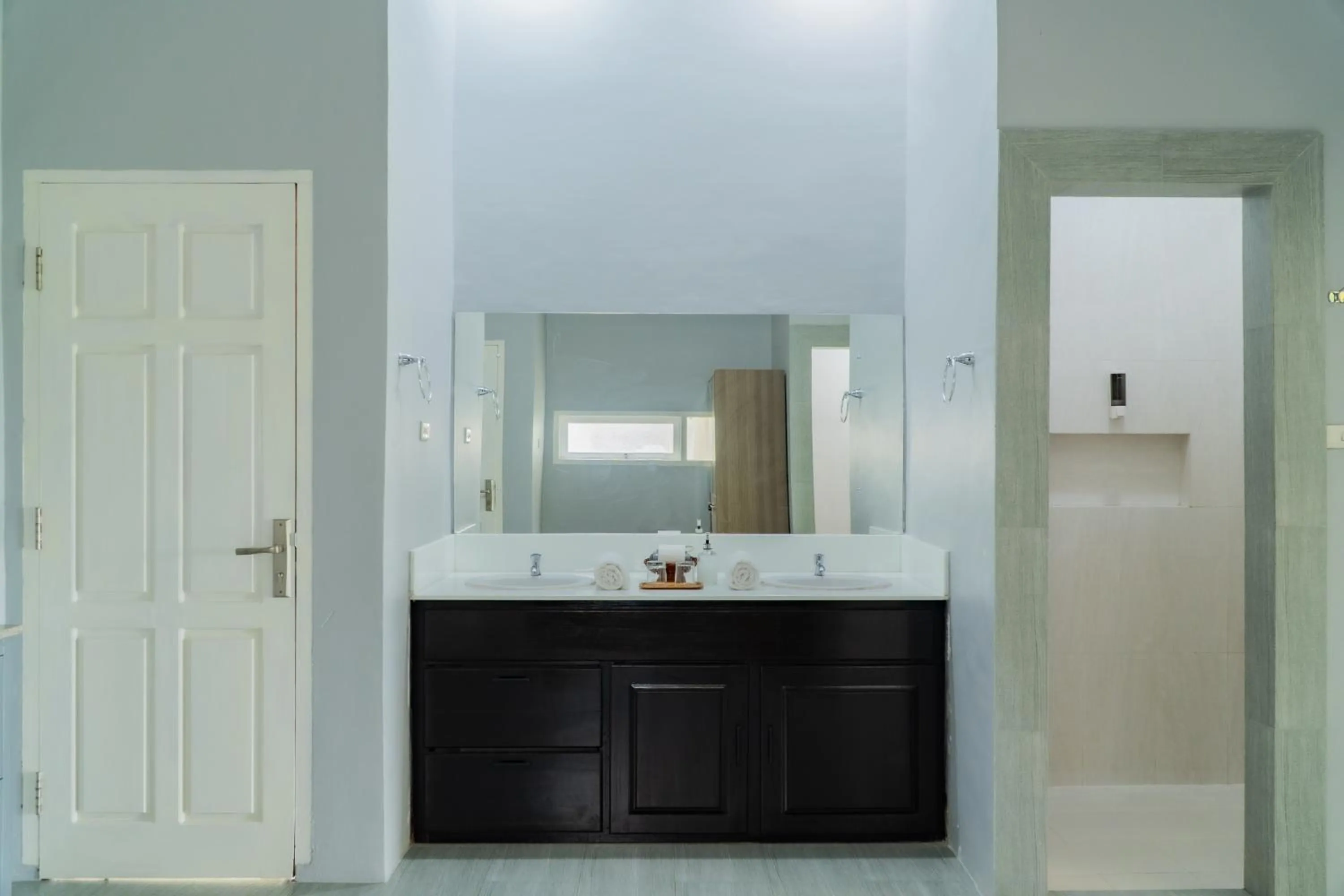 Bathroom in The Hawk's Nest Resort