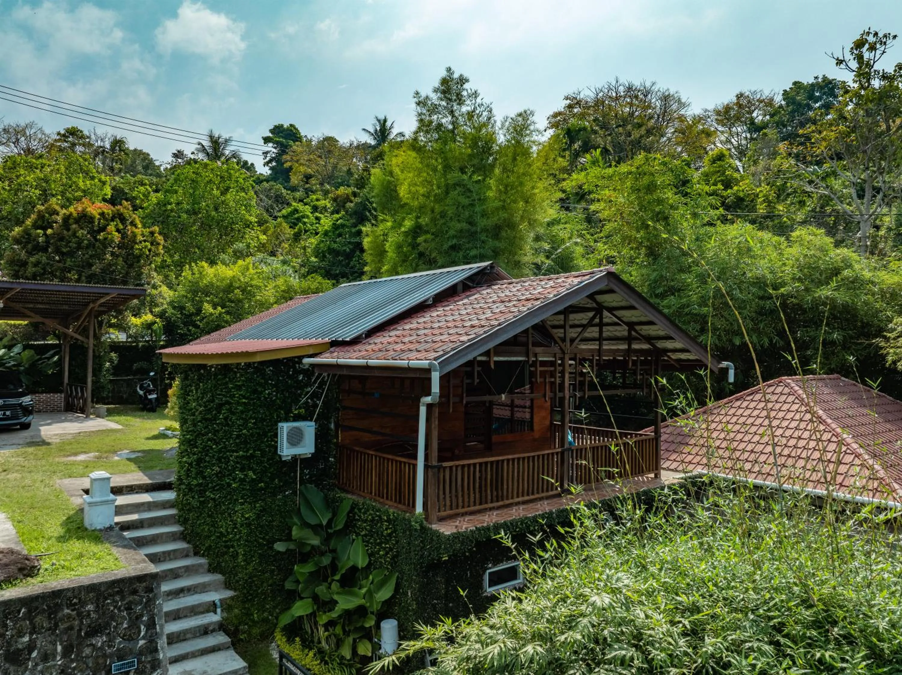 Property building in The Hawk's Nest Resort