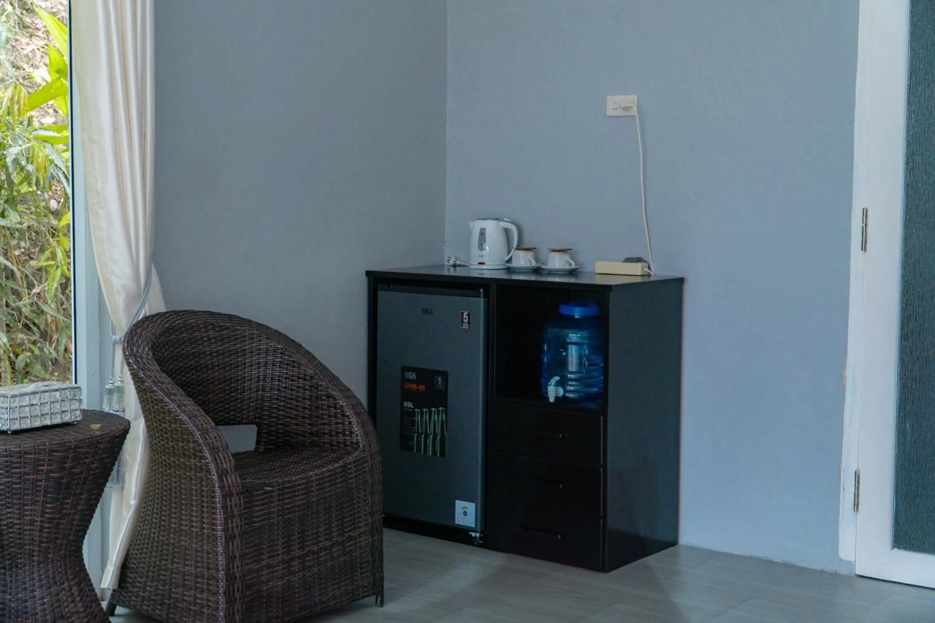 Coffee/tea facilities in The Hawk's Nest Resort