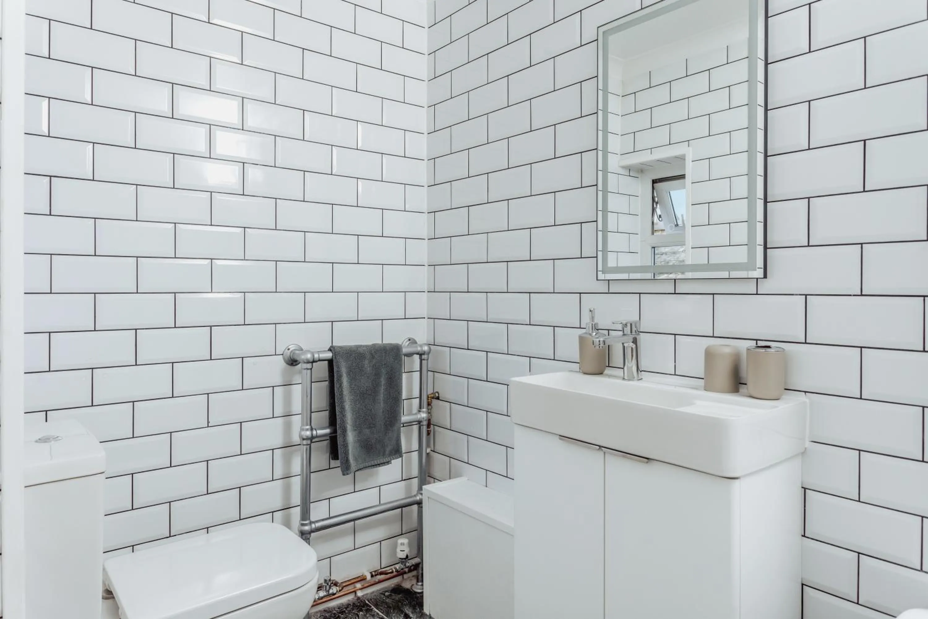 Shower in The Olde Malthouse Inn