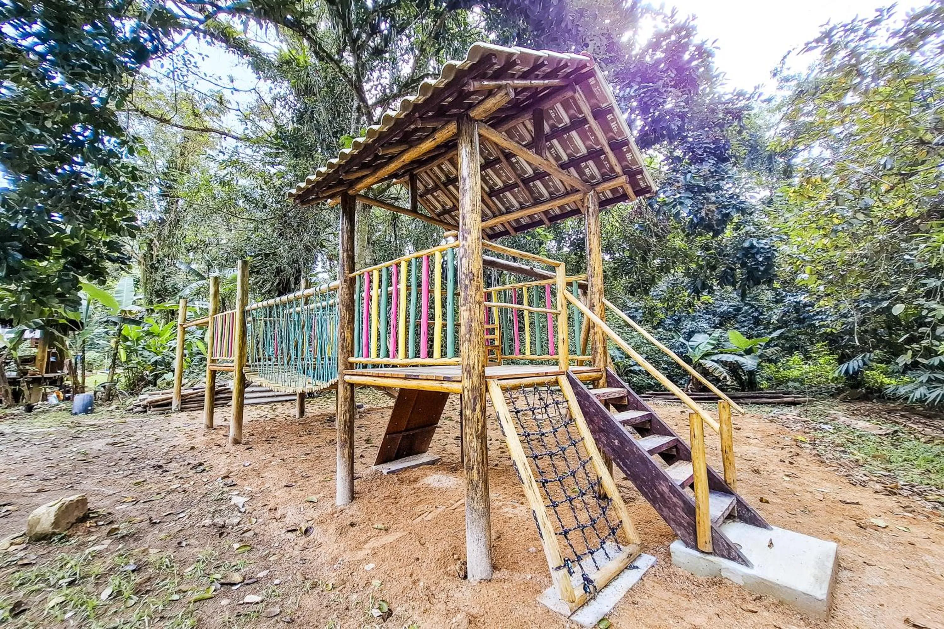 Children play ground in VELINN Pousada Bali Itamambuca