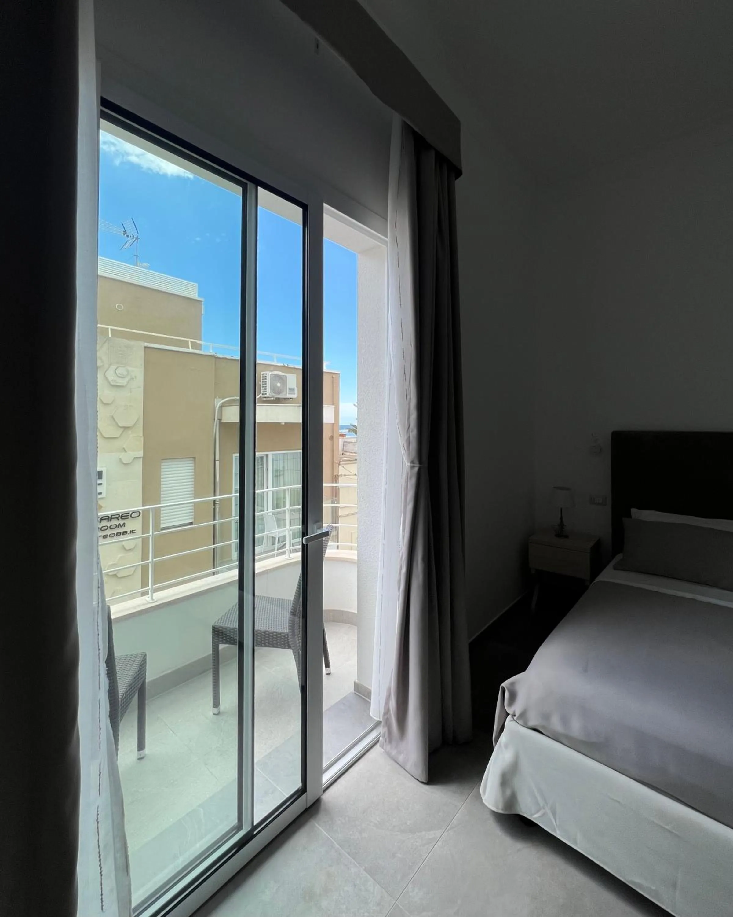 Balcony/Terrace, Bed in B&B Felix - Porto Cesareo
