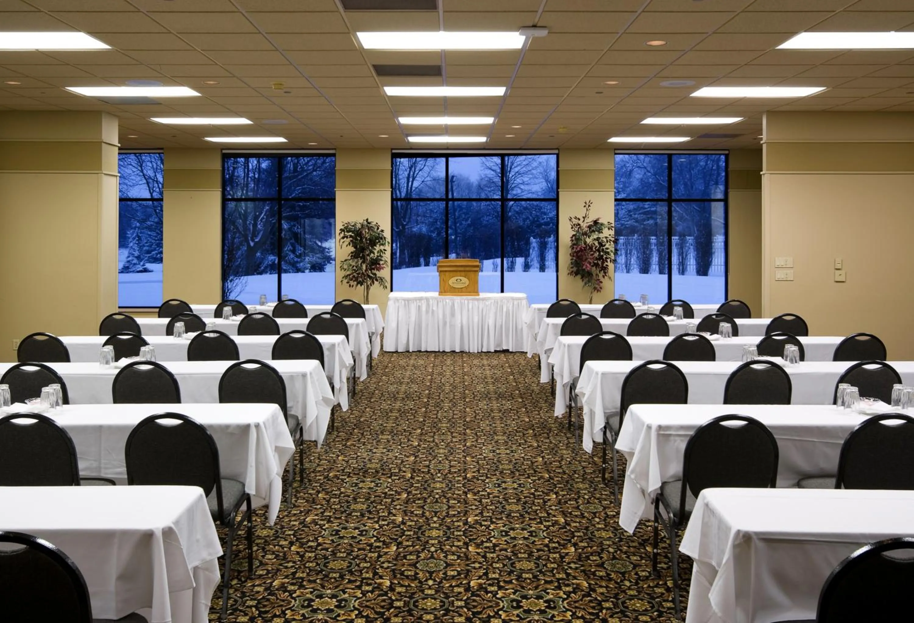 Banquet/Function facilities in Lake Okoboji Resort and Conference Center