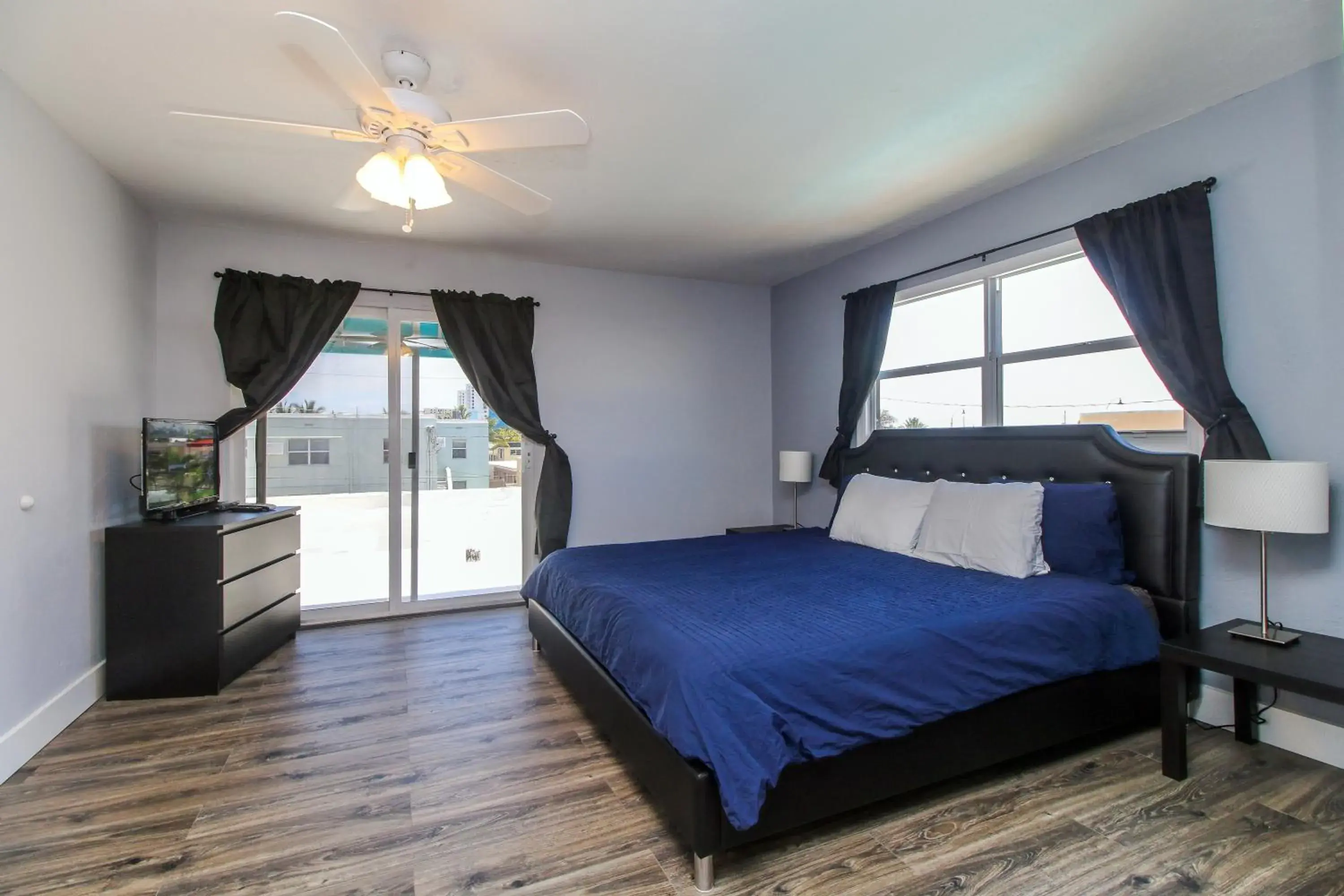 One-Bedroom Suite in Sun Beach Inn One-Bedroom Suite in Sun Beach Inn