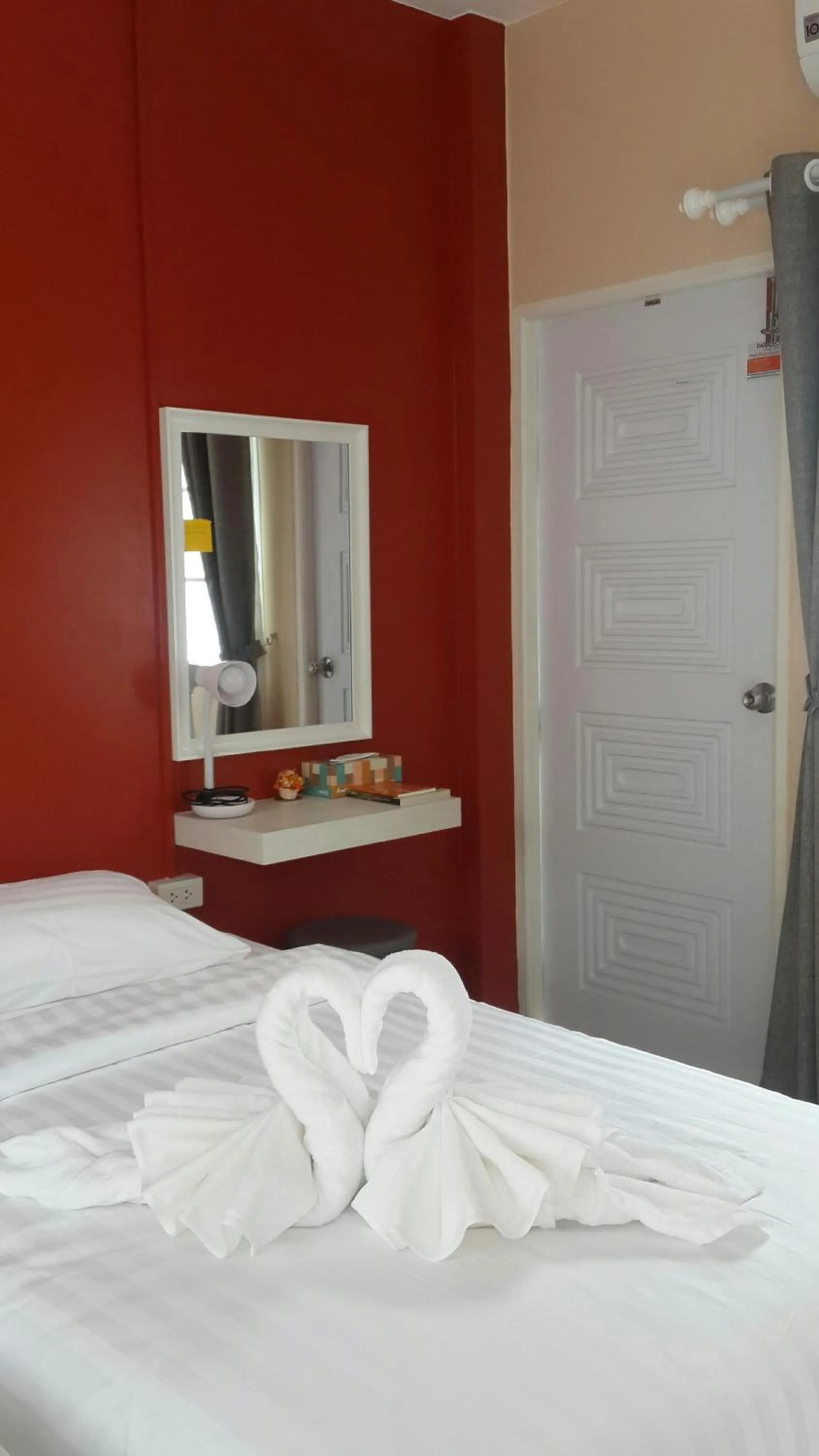 Bed in Patchy & PPraw Family