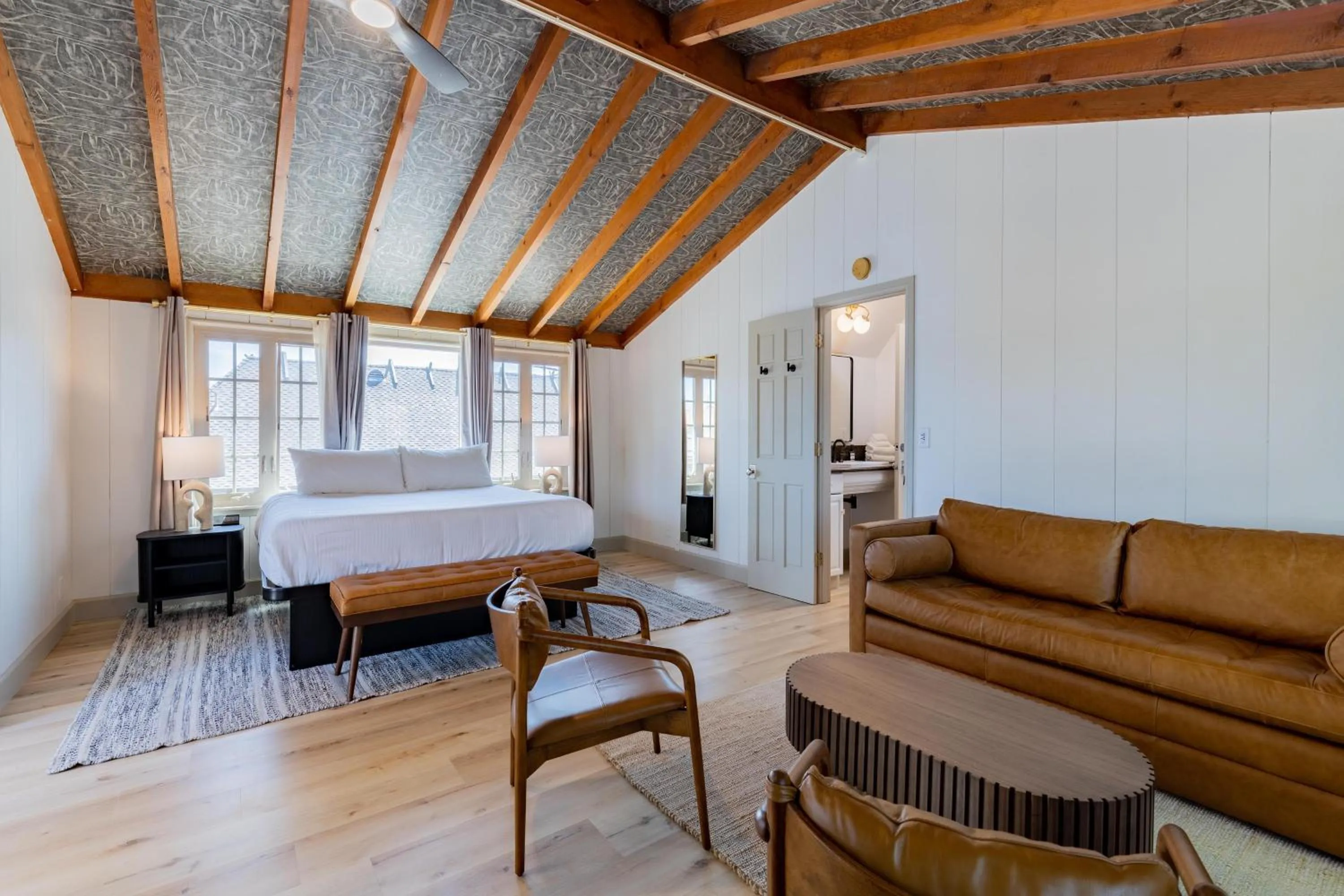 Seating area in The Marlo