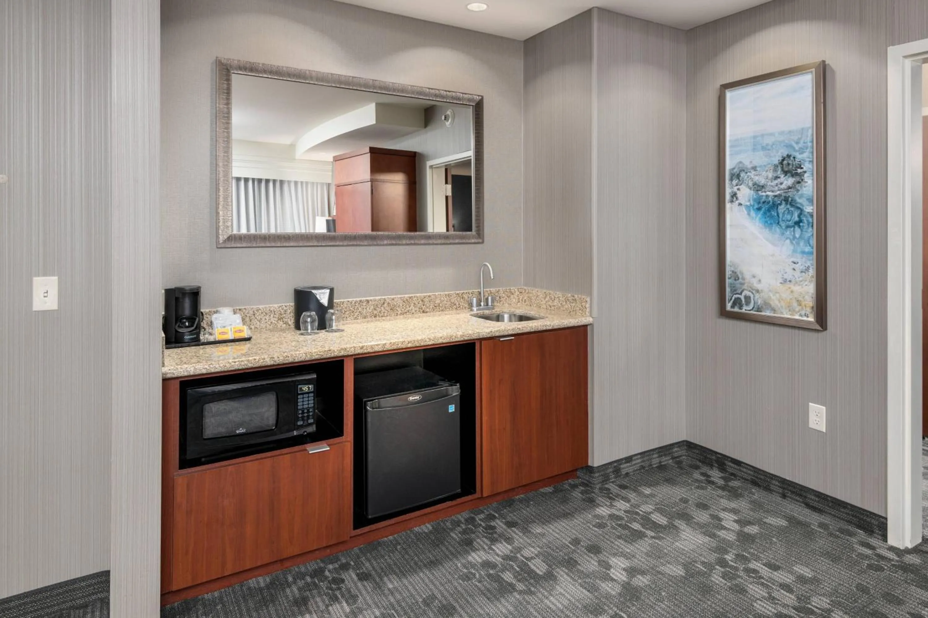 Lounge or bar in Courtyard by Marriott San Diego Oceanside