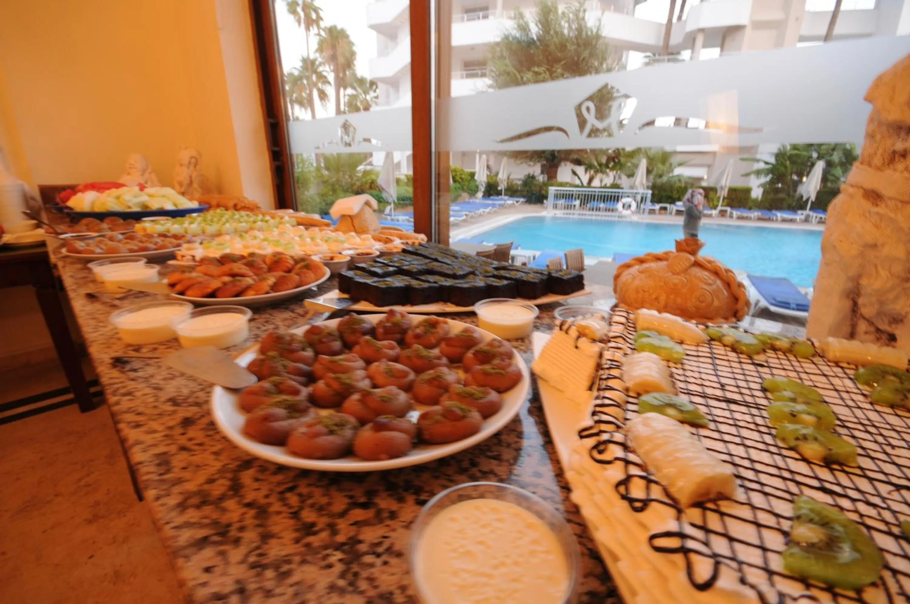 Food in My Dream Hotel