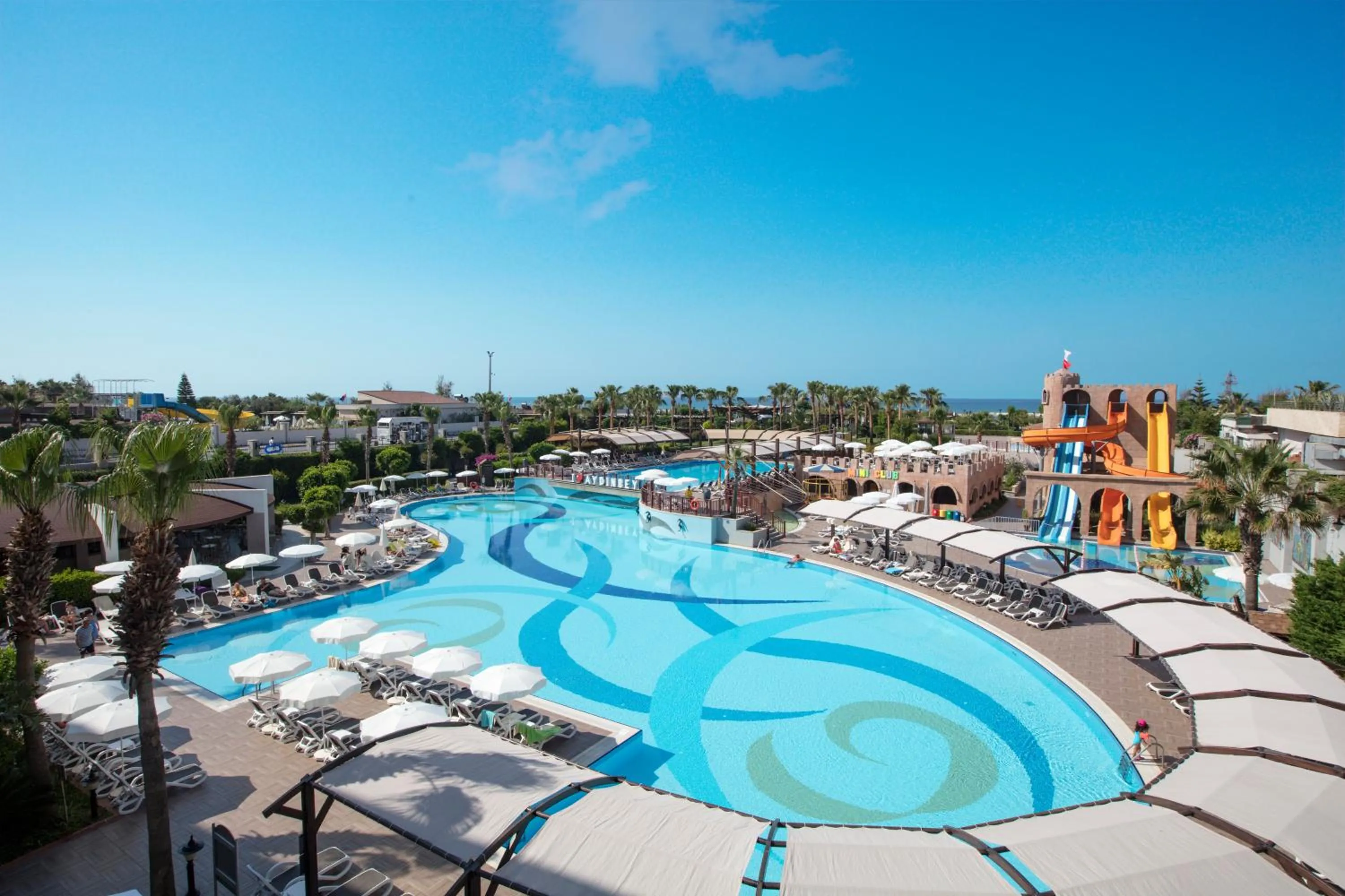 Pool view in Aydinbey King's Palace & Spa - Ultra All Inclusive