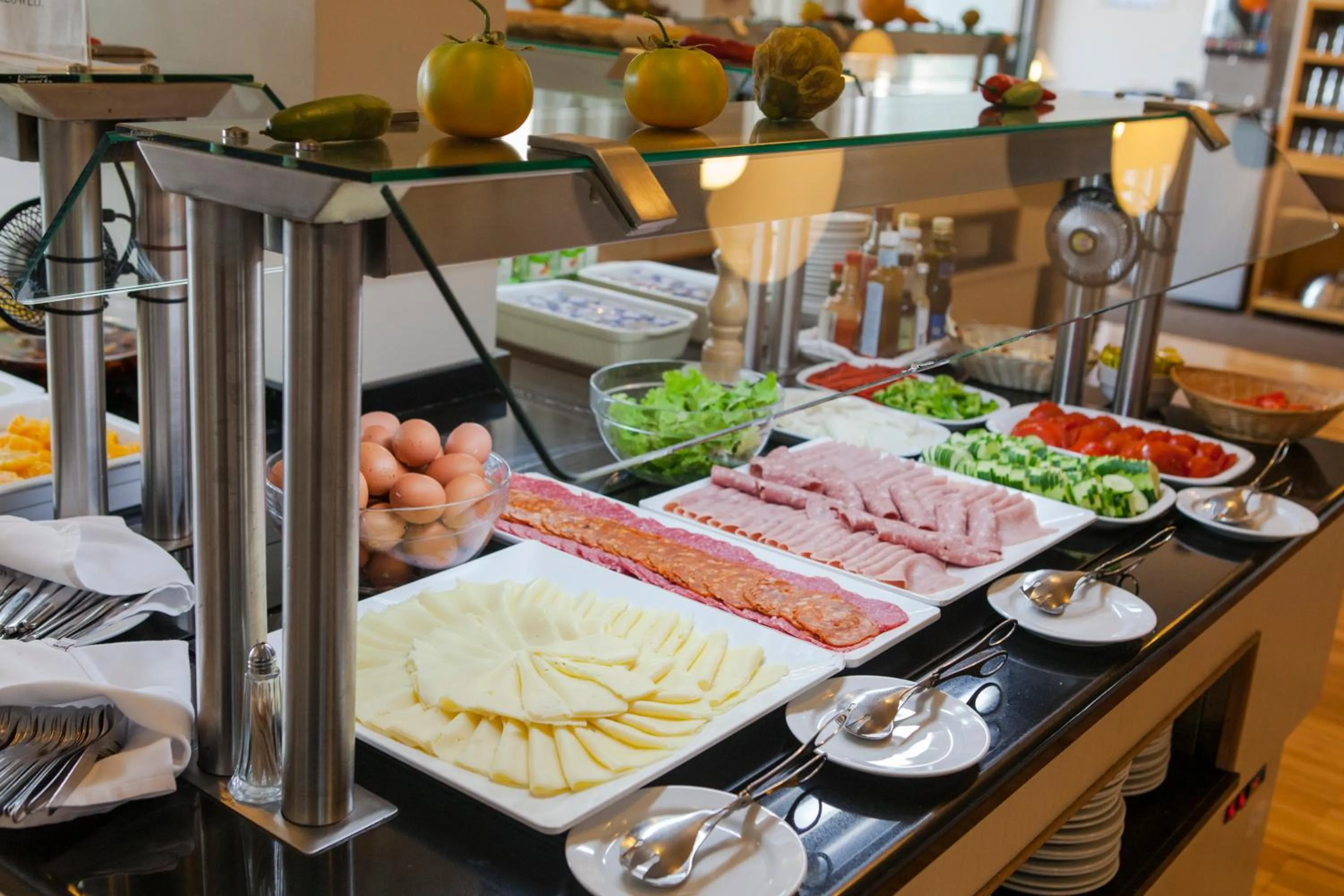 Breakfast in Alfagar Village