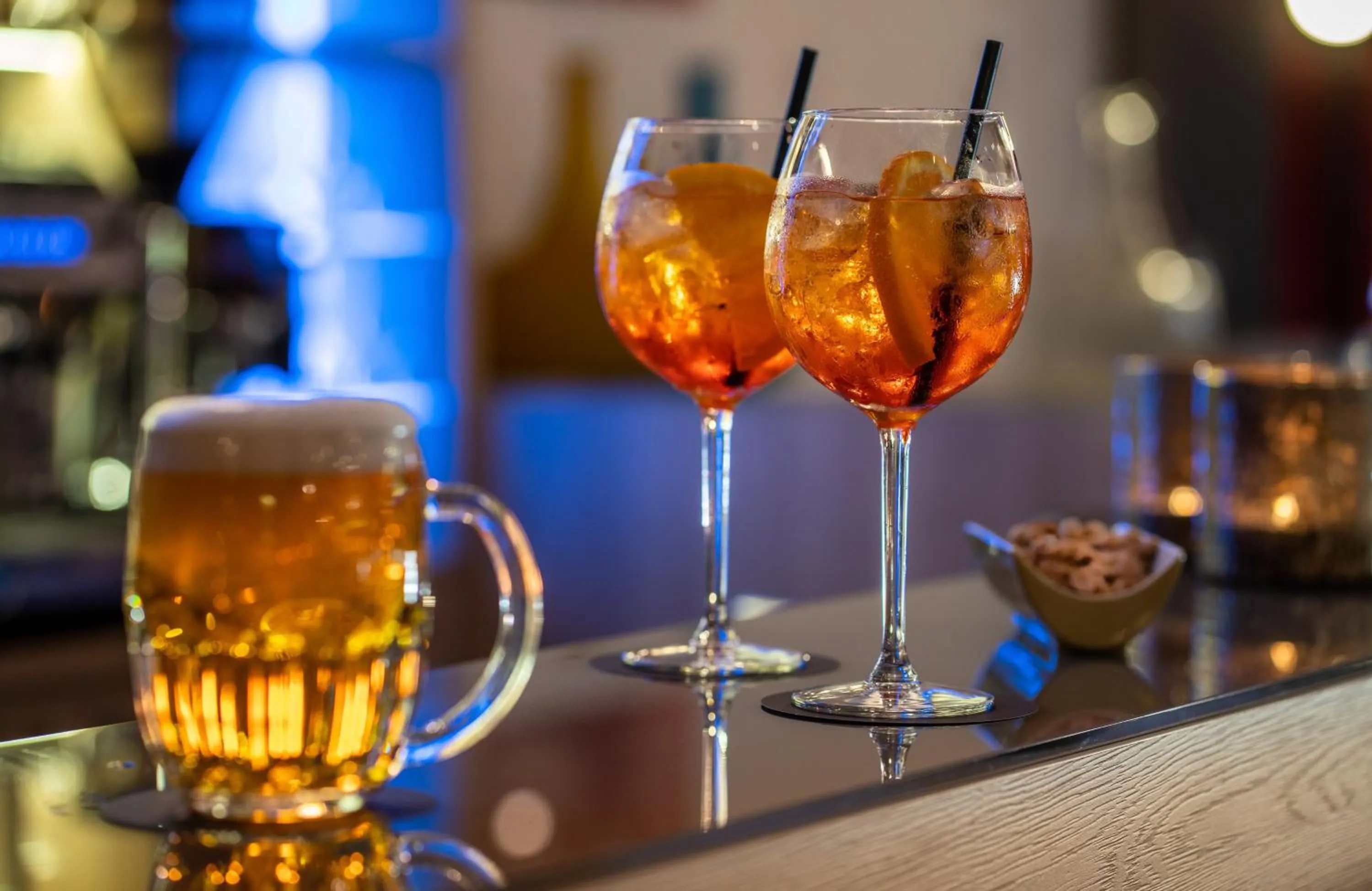 Lounge or bar in NYX Hotel Prague by Leonardo Hotels