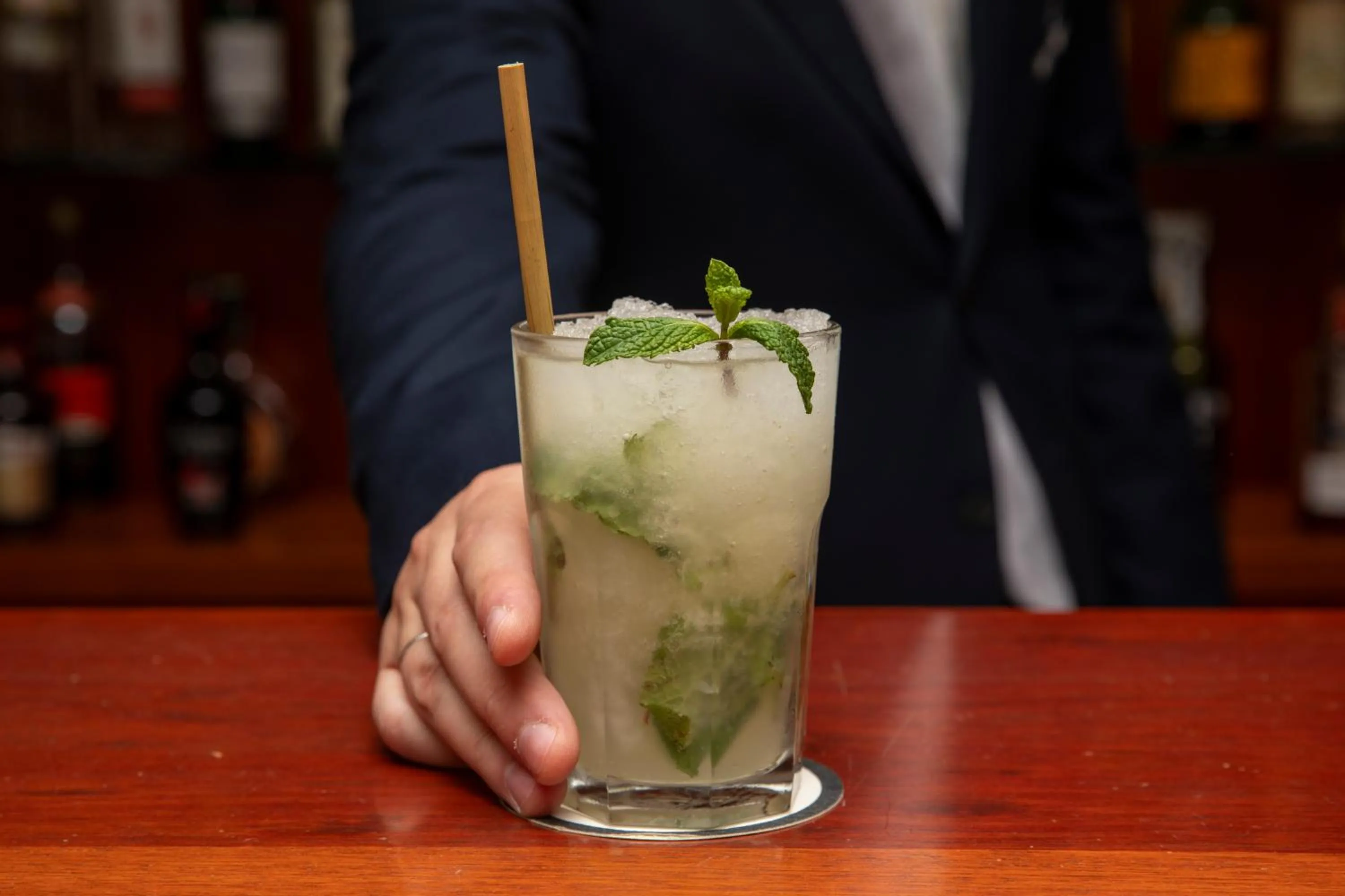 Lounge or bar in VIP Executive Zurique Hotel