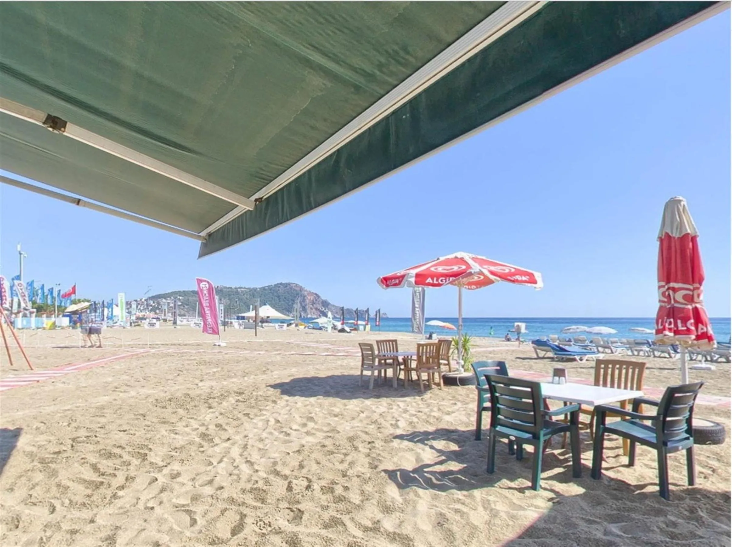Beach in Kleopatra Fatih Hotel