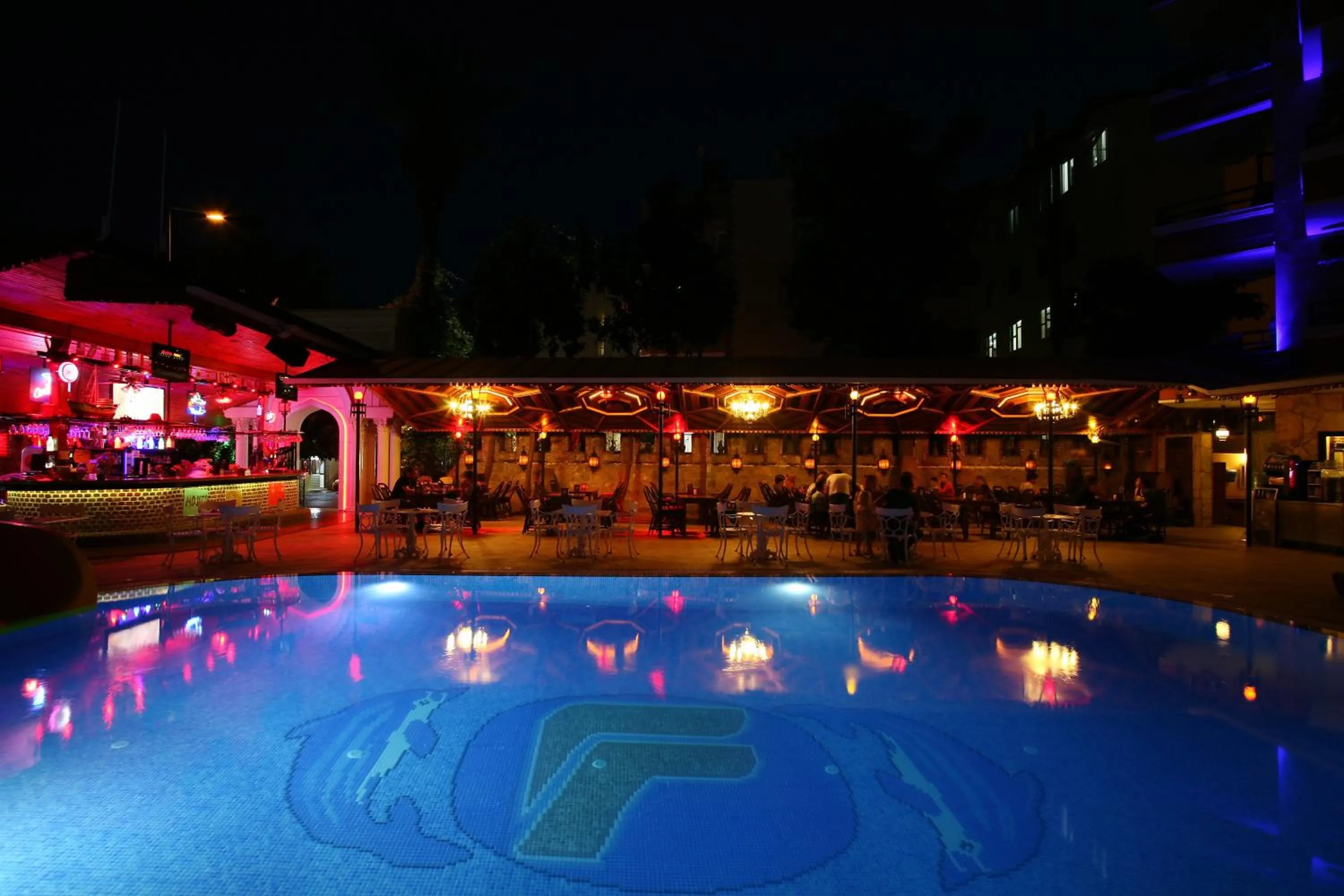 Restaurant/places to eat in Kleopatra Fatih Hotel