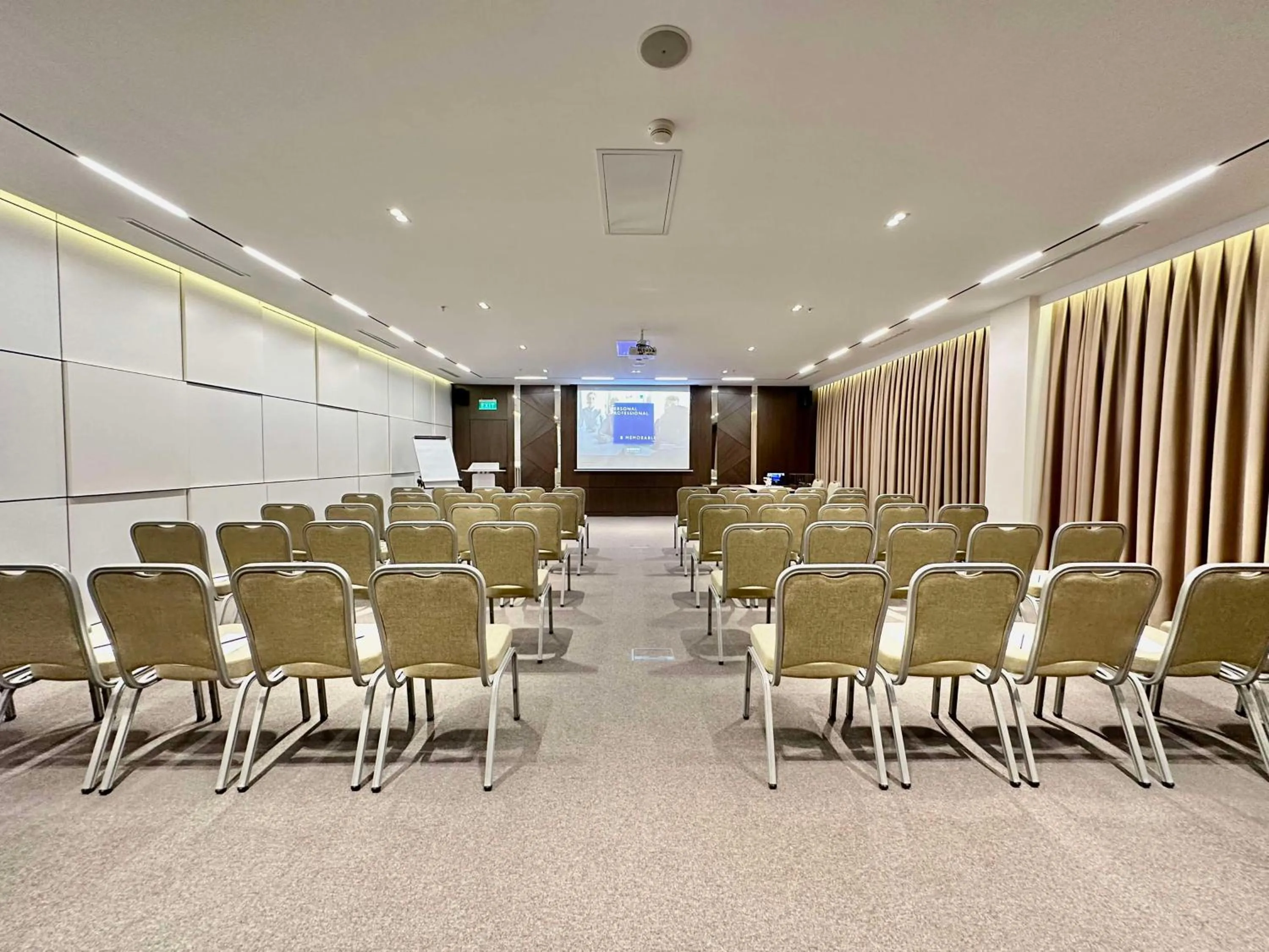Meeting/conference room in Radisson Blu Hotel, Tashkent