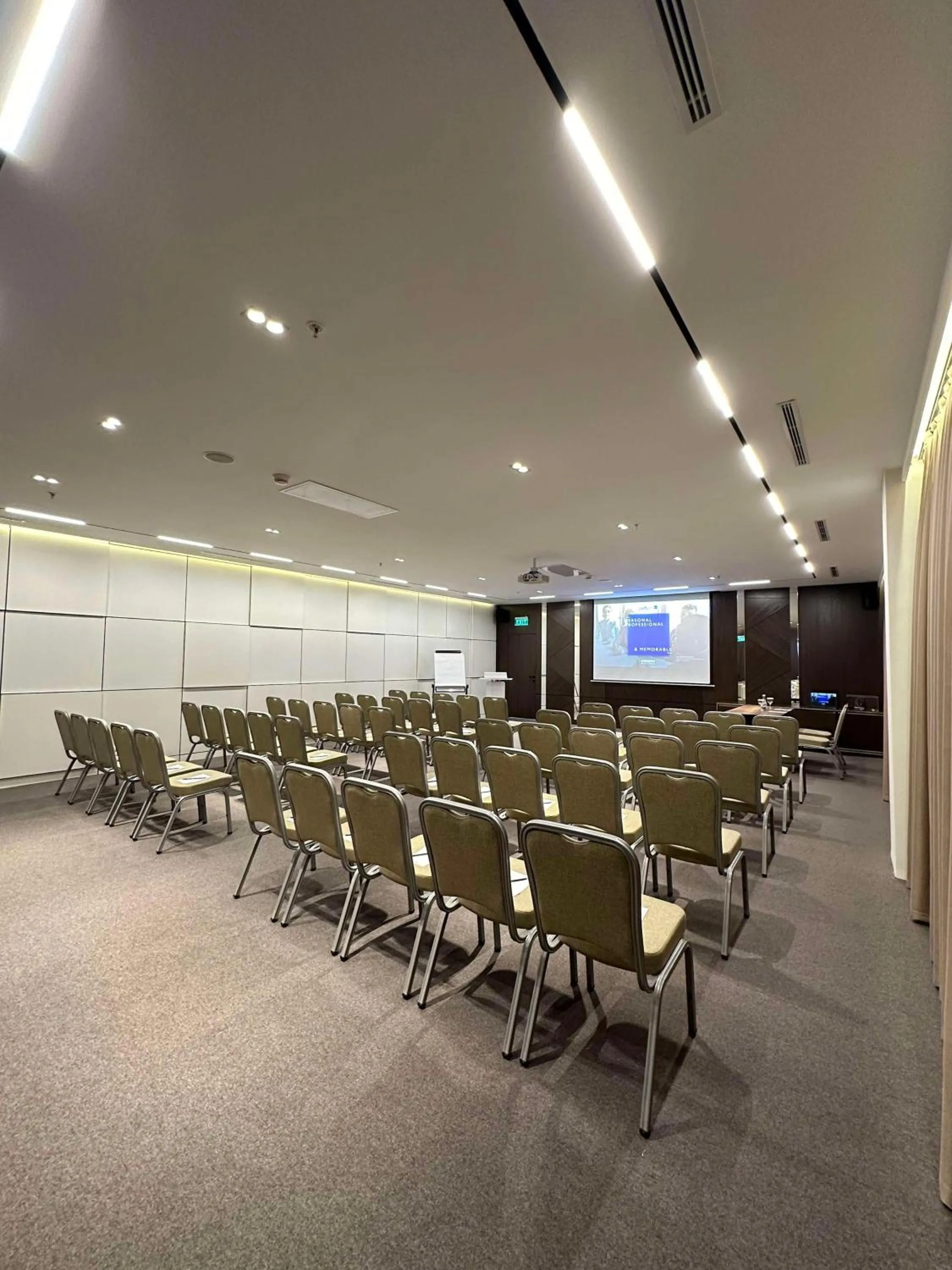 Meeting/conference room in Radisson Blu Hotel, Tashkent