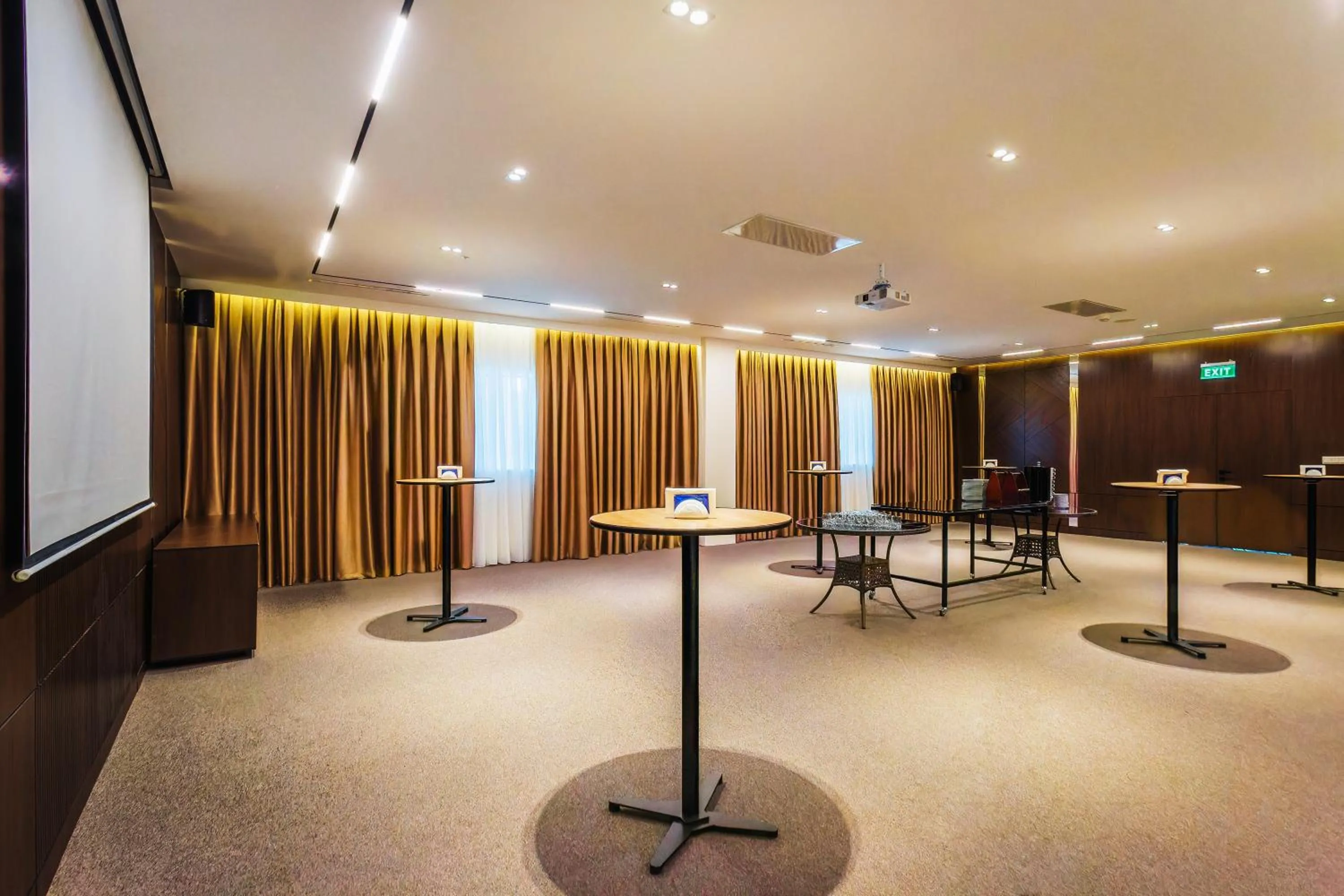 Meeting/conference room in Radisson Blu Hotel, Tashkent