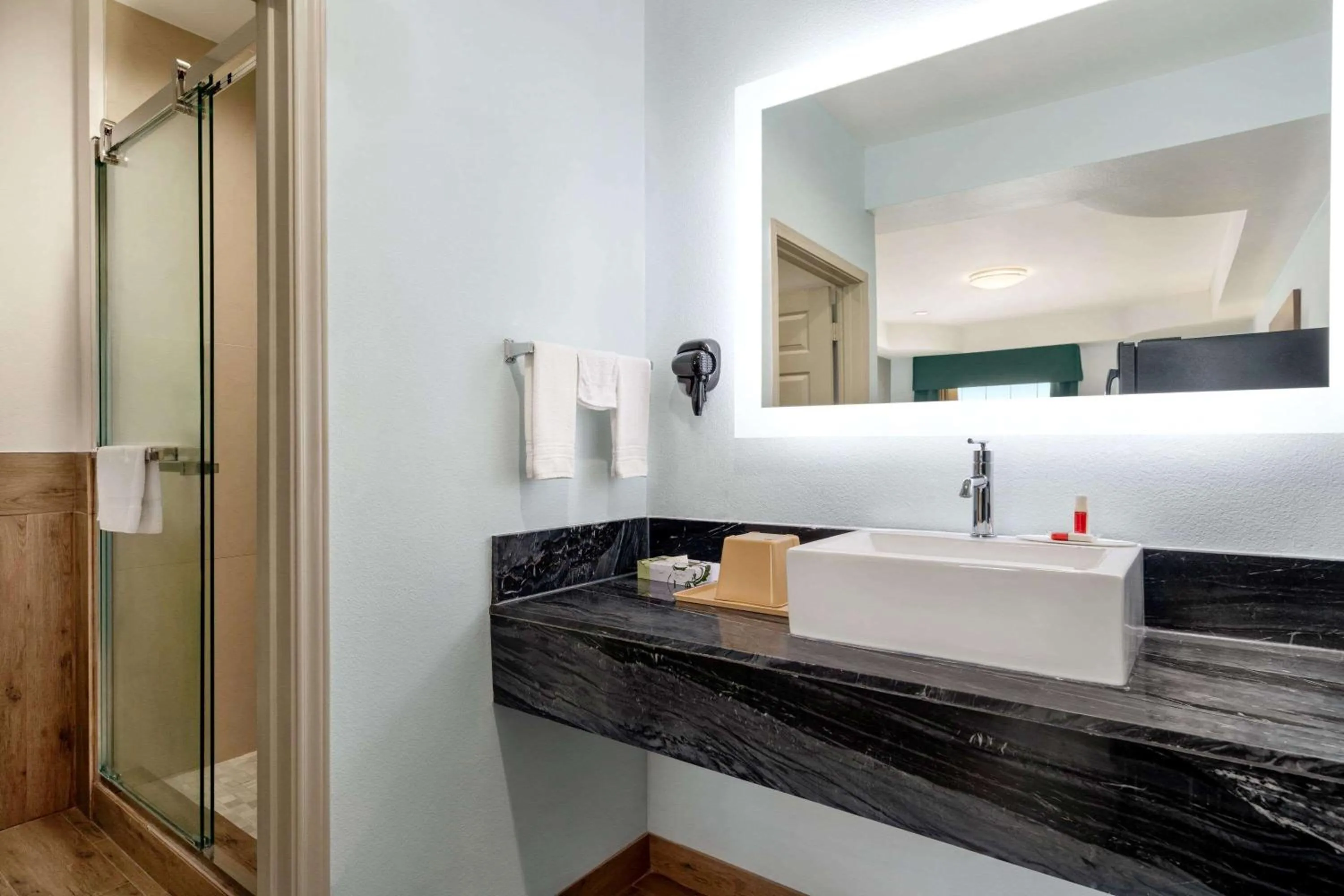 Bathroom in Baymont by Wyndham Kingwood