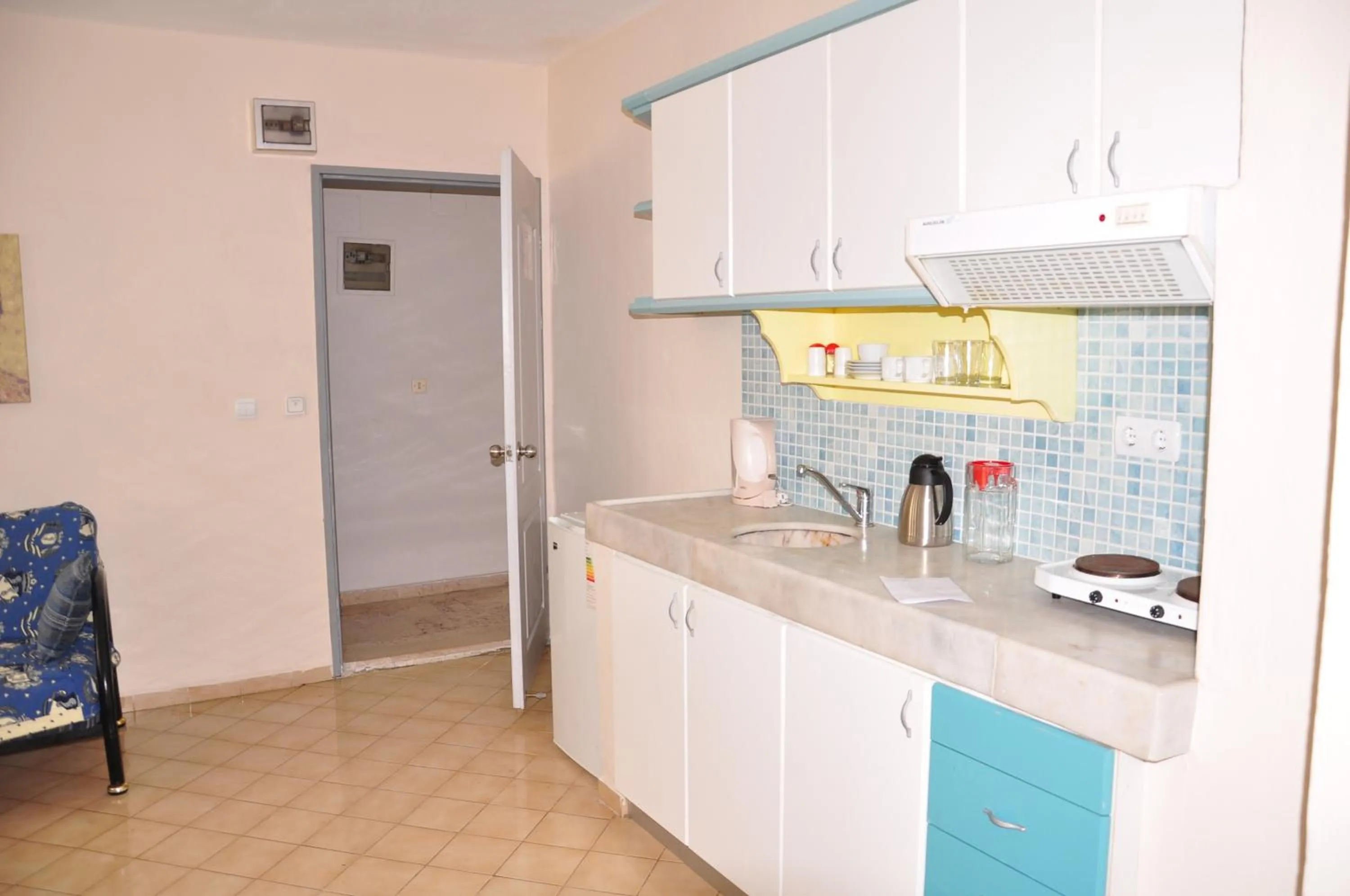 Kitchen or kitchenette in Belle Ocean Apart Otel