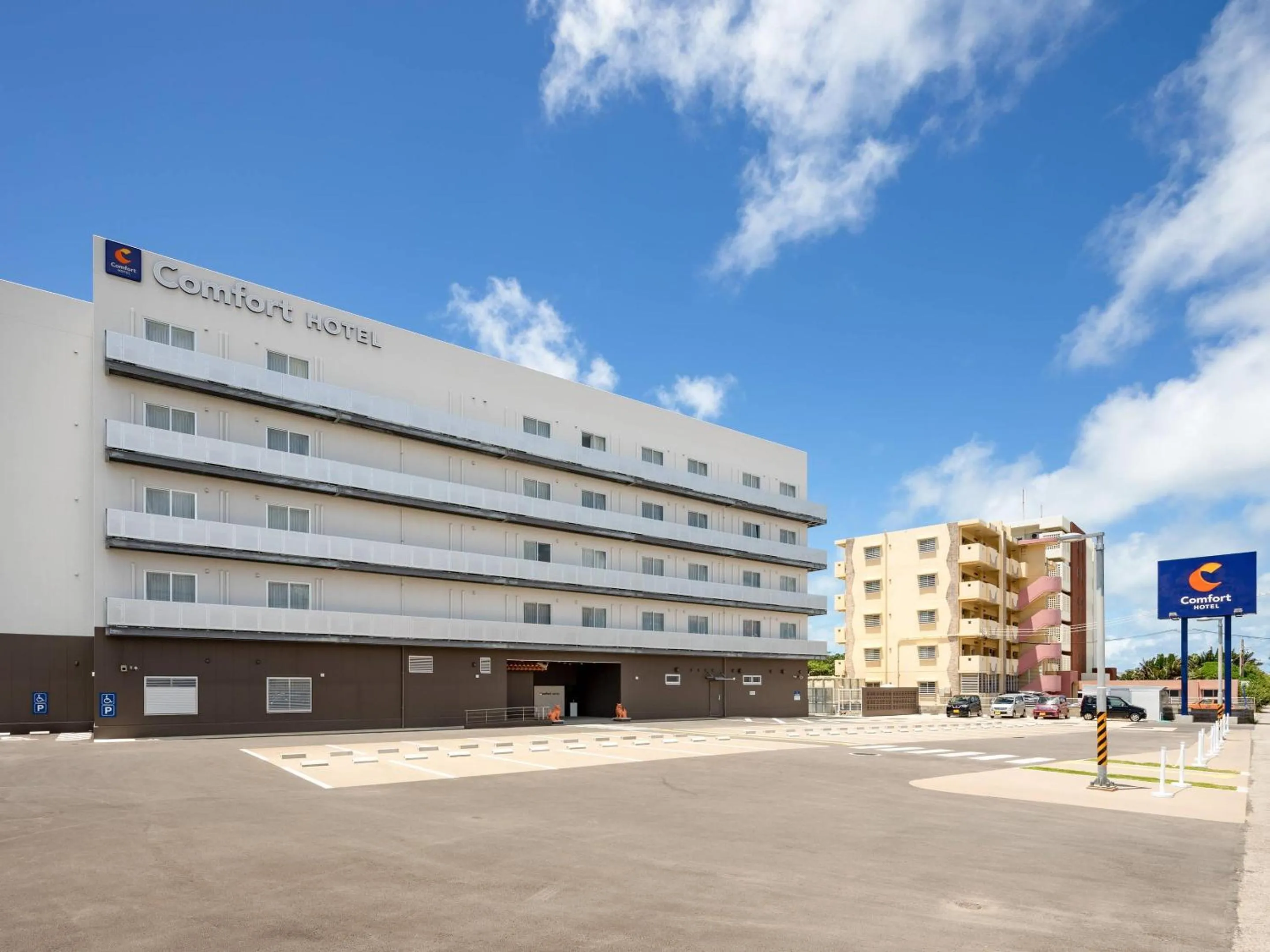 Property building in Comfort Hotel Ishigaki Island
