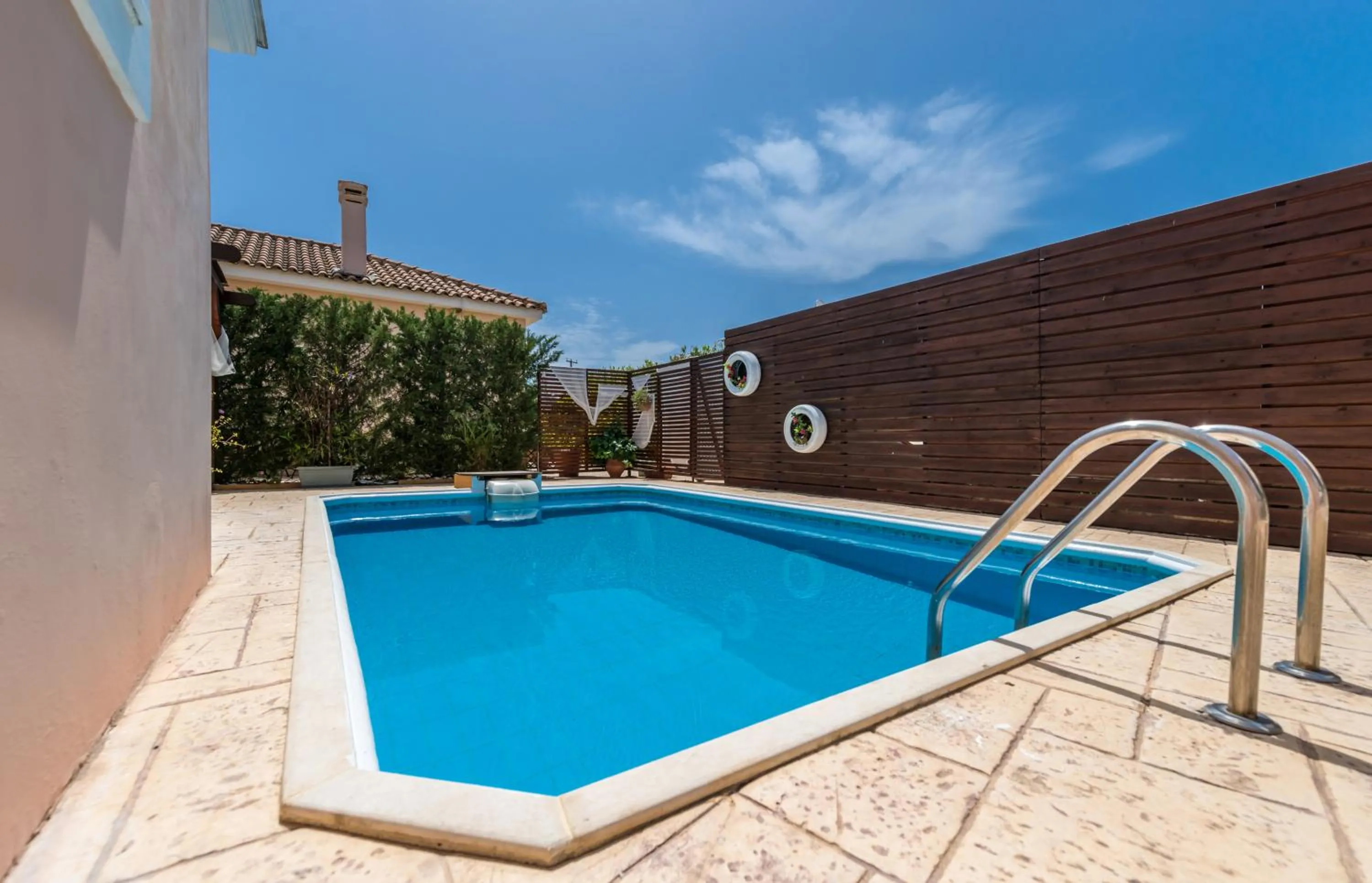 Swimming pool in Lorenzo Villas with Private Pool, 200m from the beach, by ZanteWize