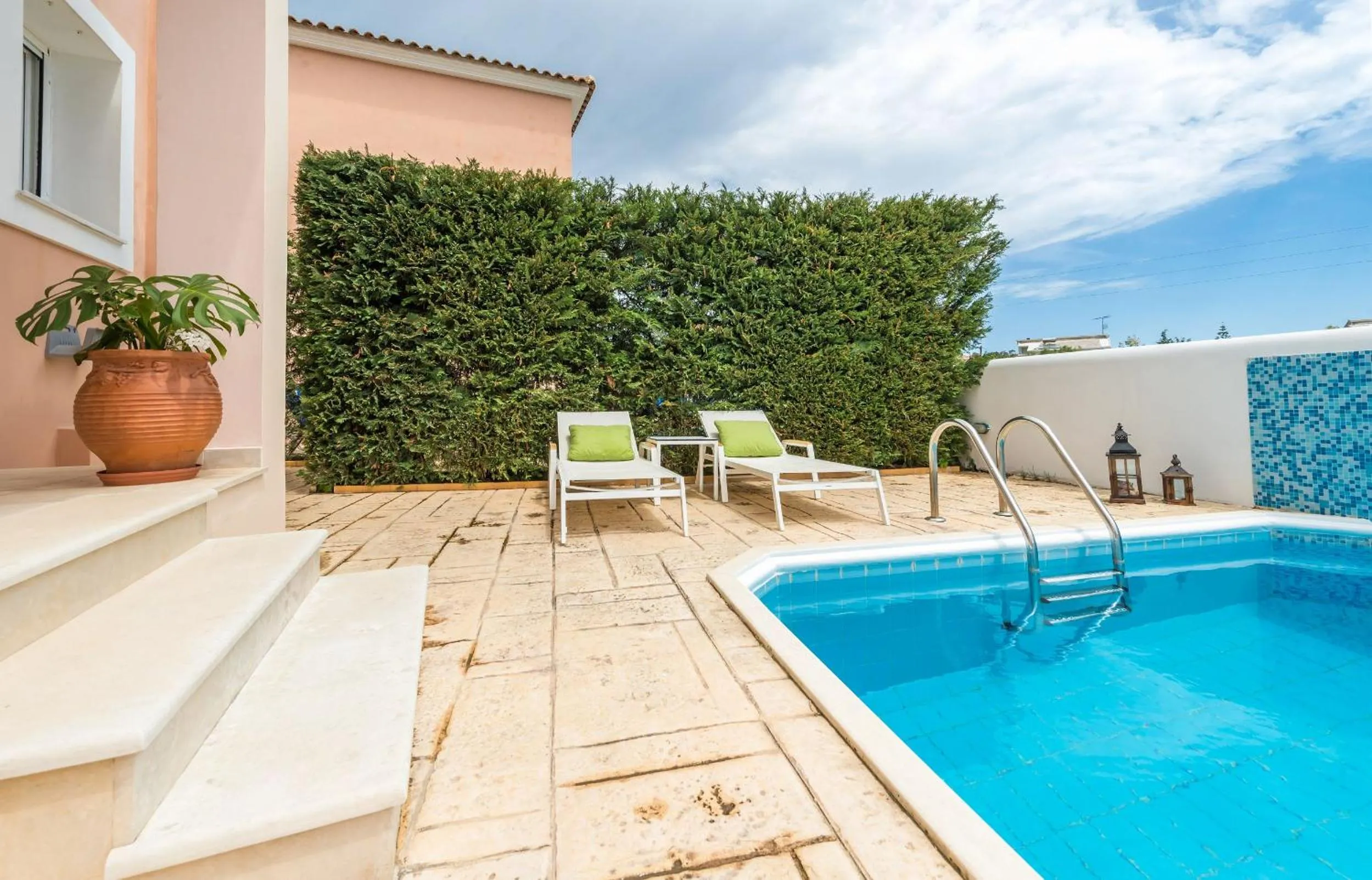 Swimming pool in Lorenzo Villas with Private Pool, 200m from the beach, by ZanteWize