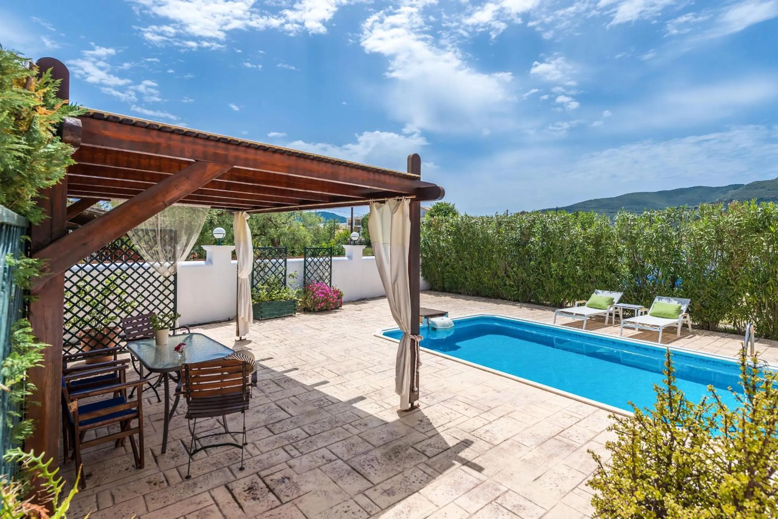 Balcony/Terrace in Lorenzo Villas with Private Pool, 200m from the beach, by ZanteWize