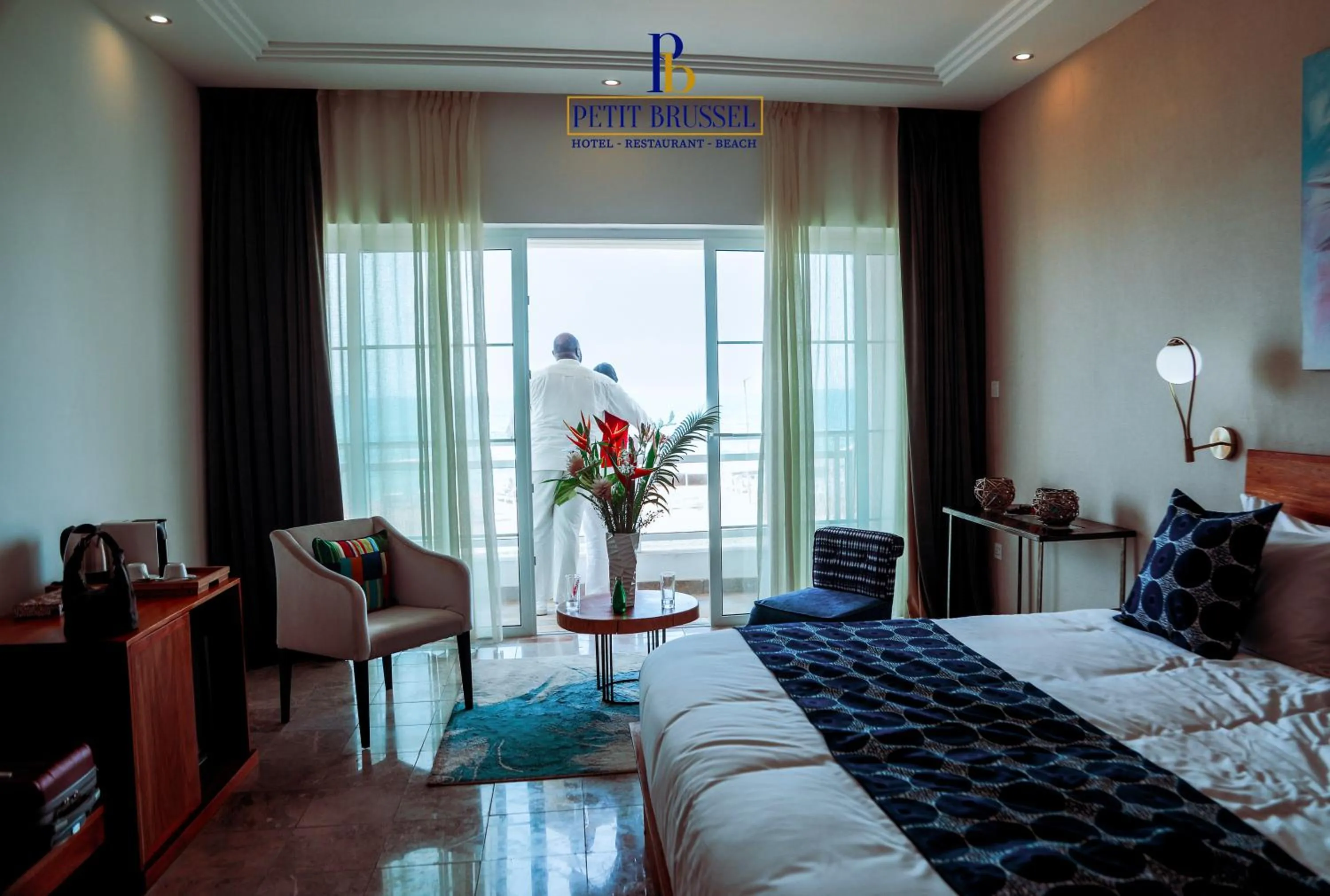 Photo of the whole room, Bed in Hotel Petit Brussel