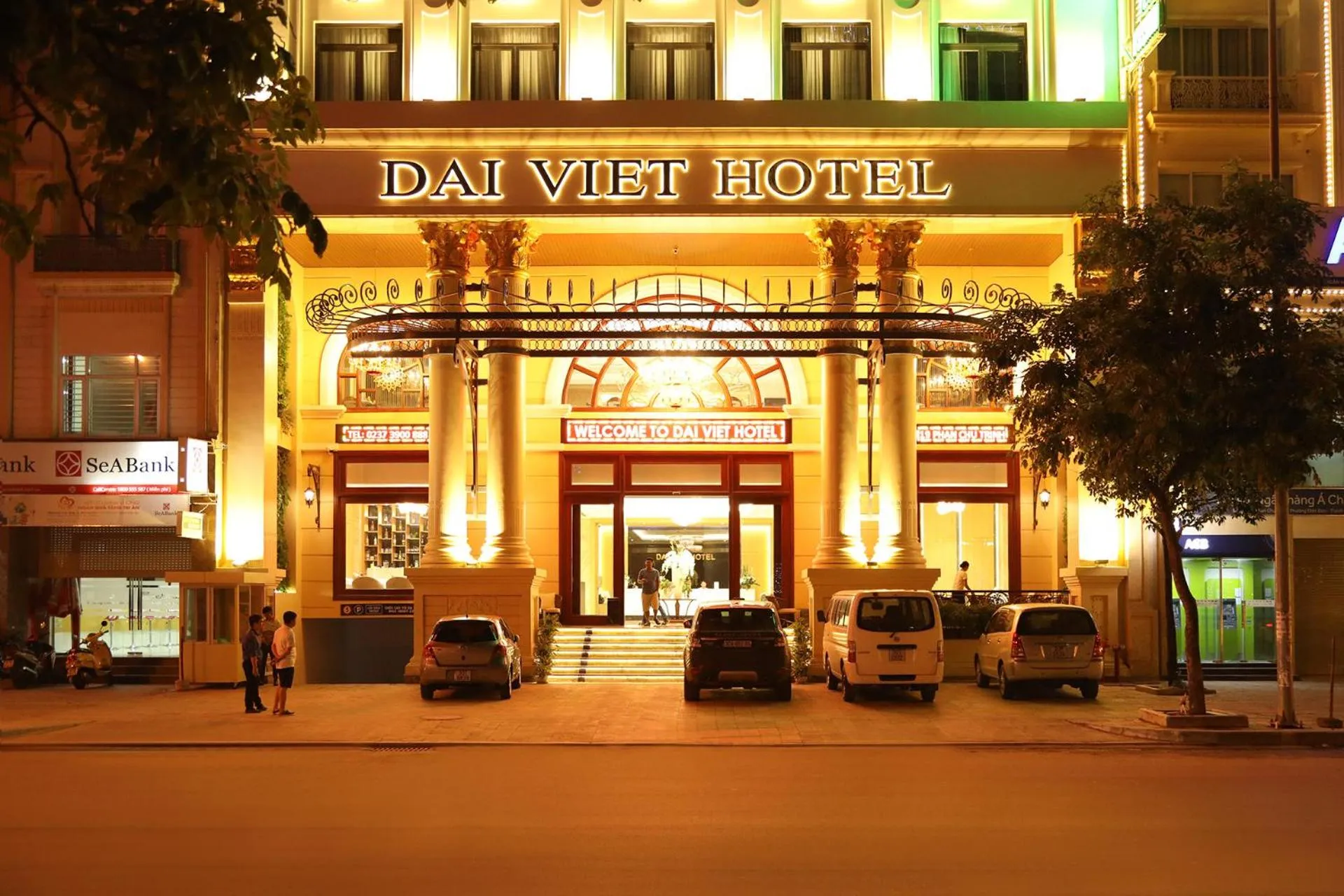 Property building in Dai Viet Hotel