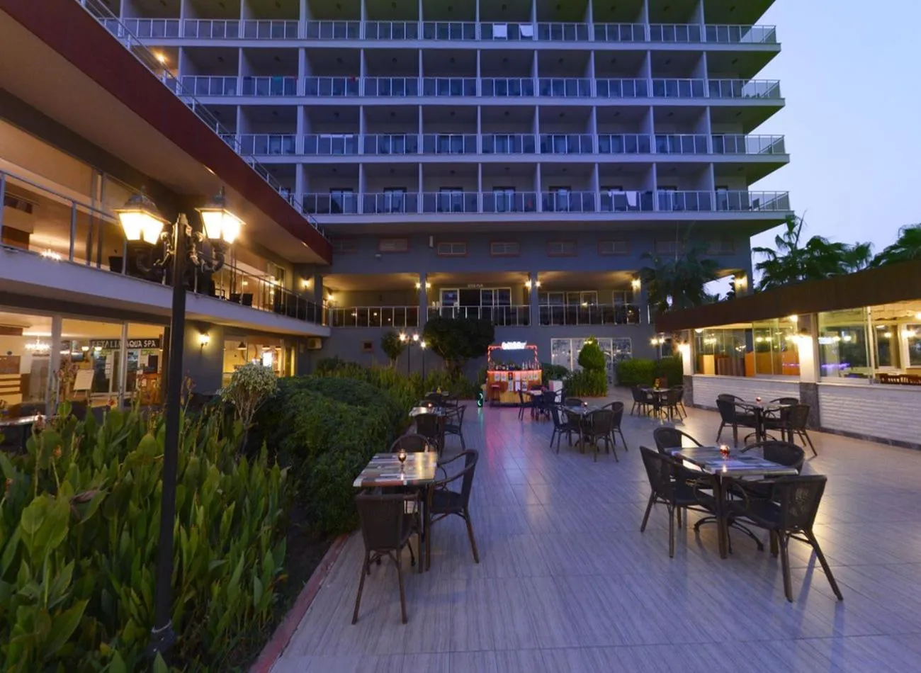 Lounge or bar in Eftalia Aqua Resort