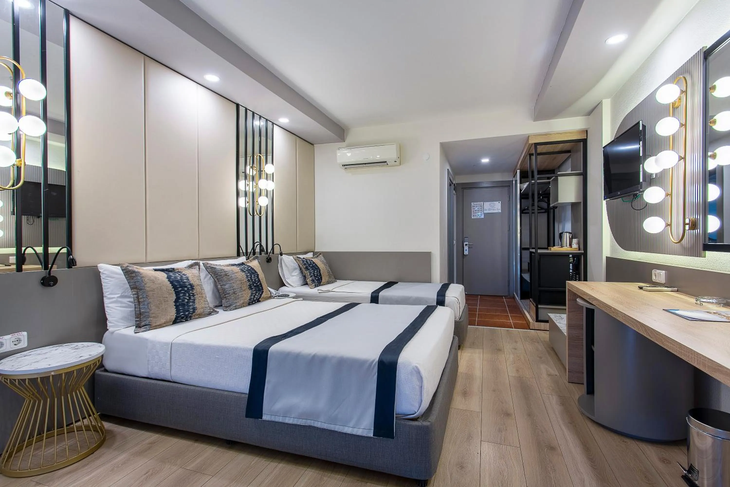 Photo of the whole room, Bed in Eftalia Aqua Resort