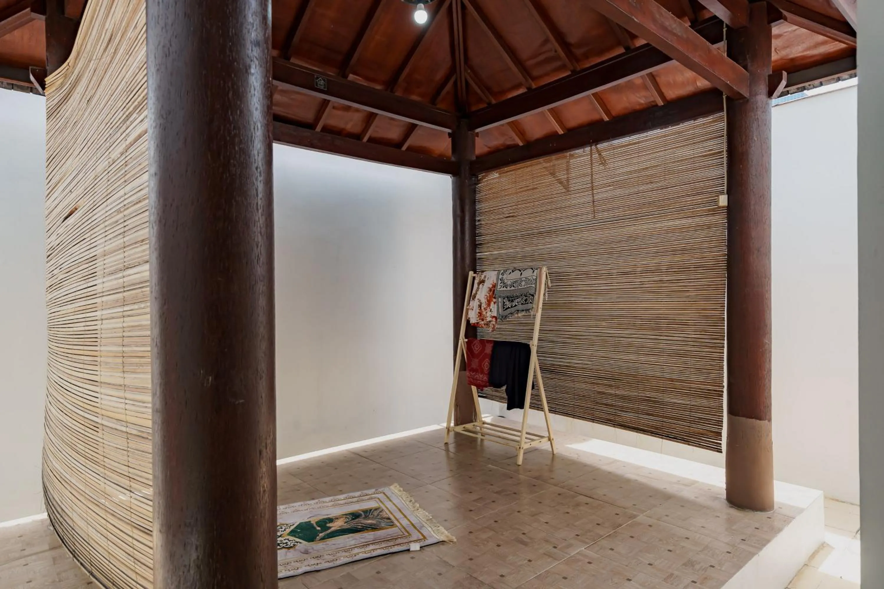 Property building in Sans Vibes Jasmine Suite TB Simatupang