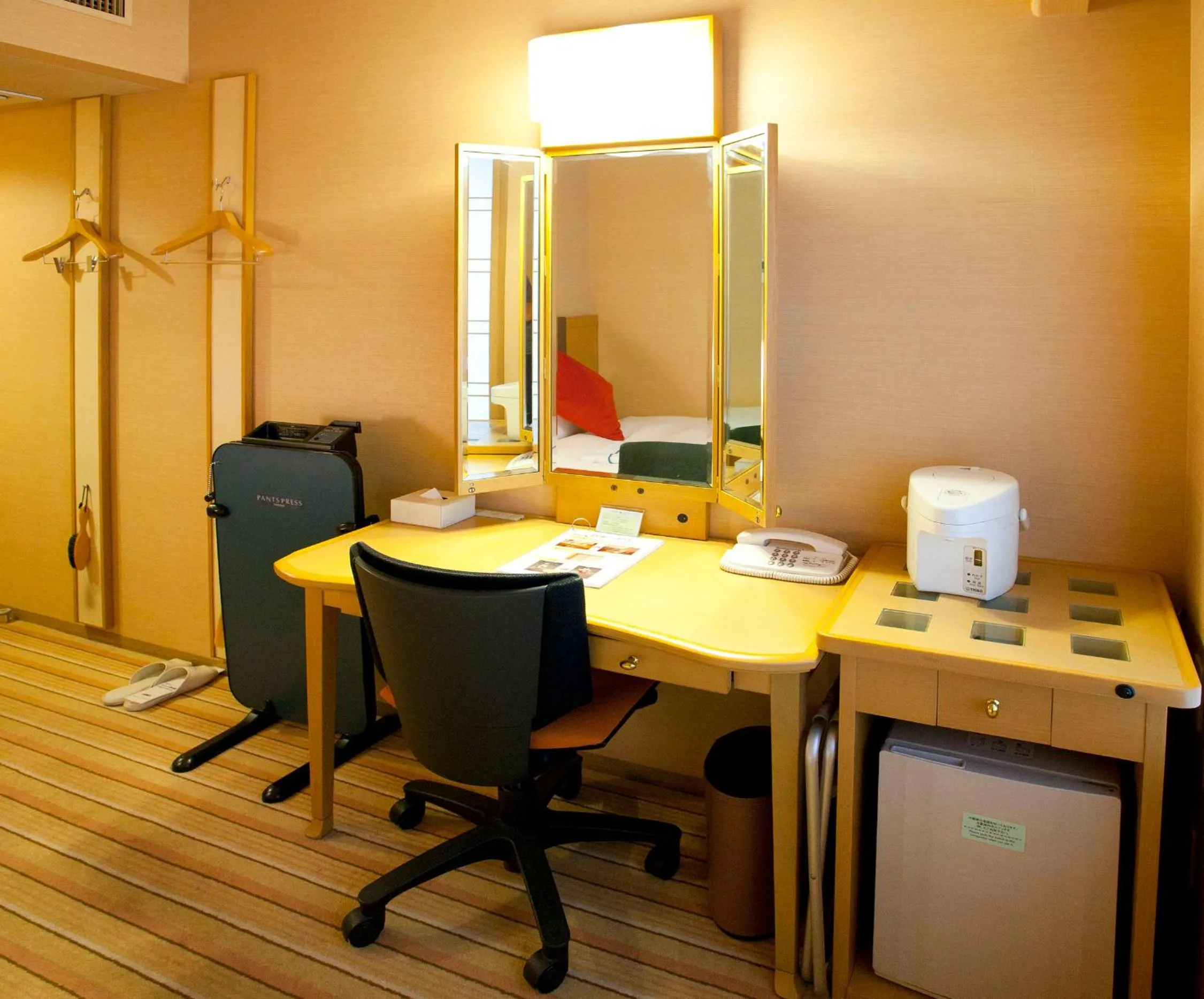 Seating area, Bathroom in Pearl Hotel Yaesu