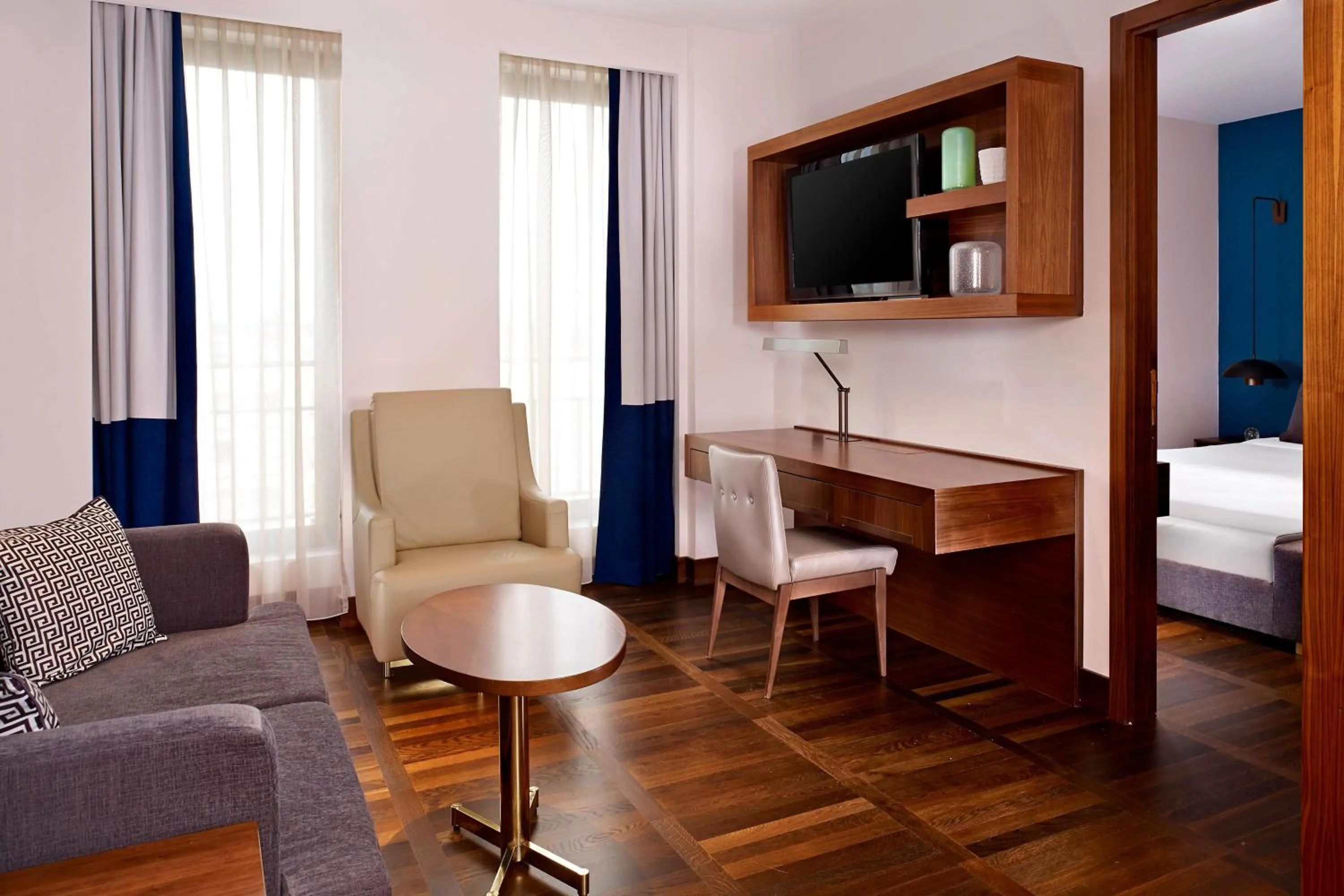 Photo of the whole room, Bed in Metropol Palace, Belgrade