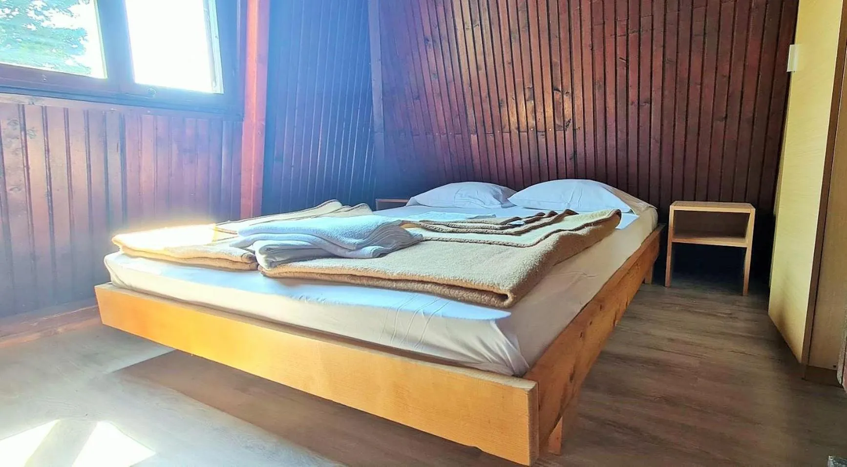 Bed in FKK Ada Bojana