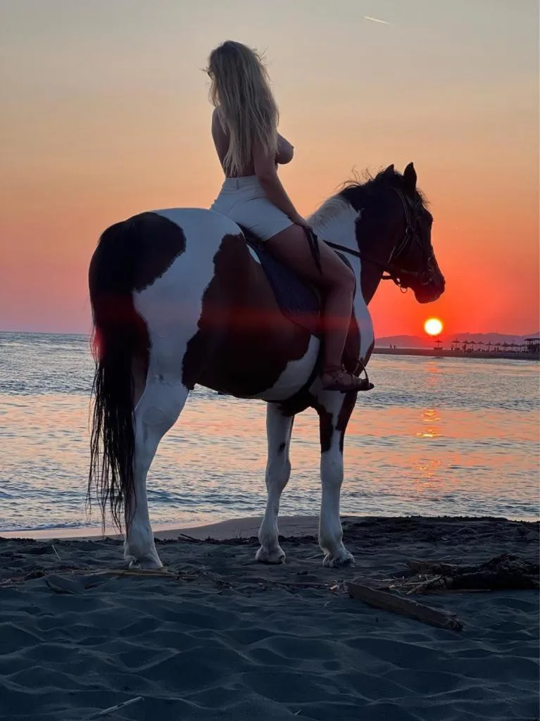 People in FKK Ada Bojana