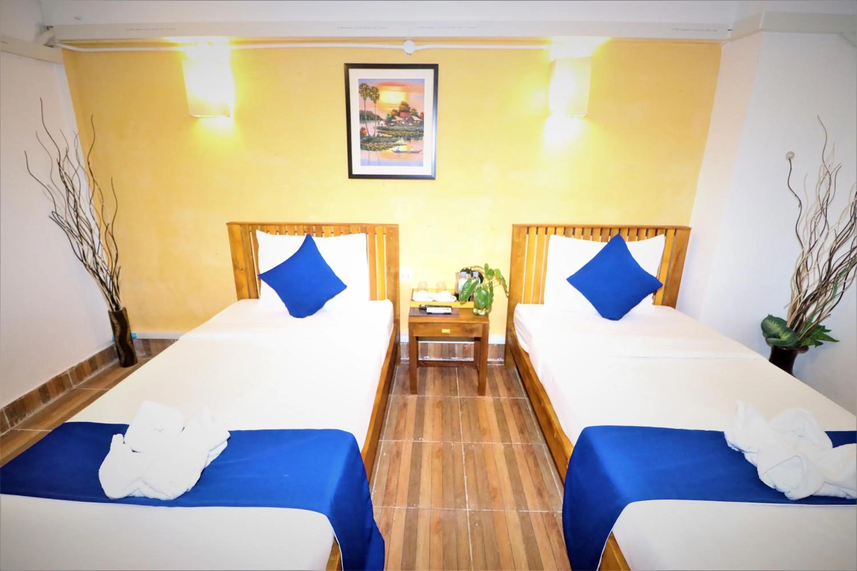 Bedroom, Bed in Grand Elevation Hotel