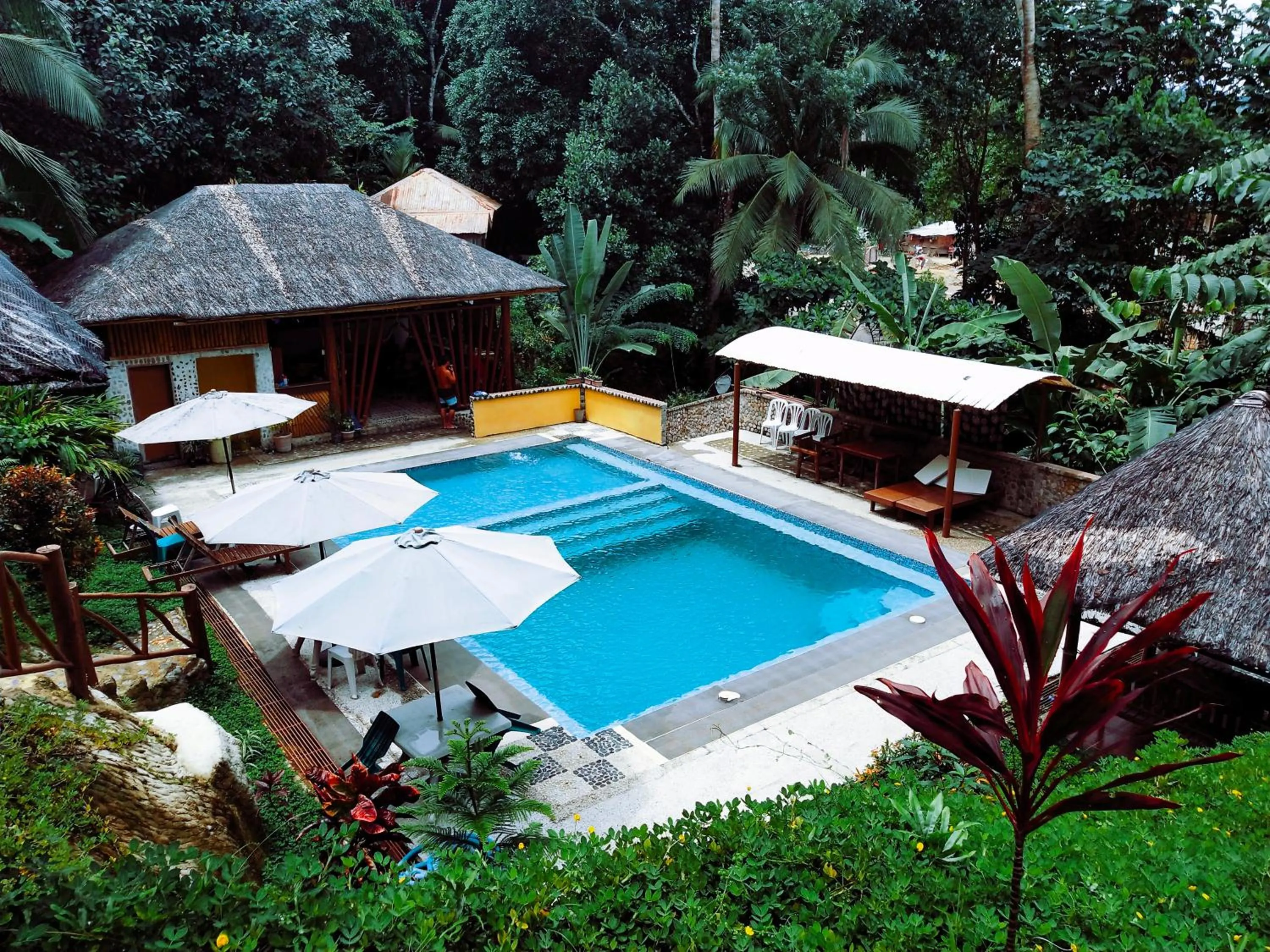 Property building in Victordelia Hilltop Hostel