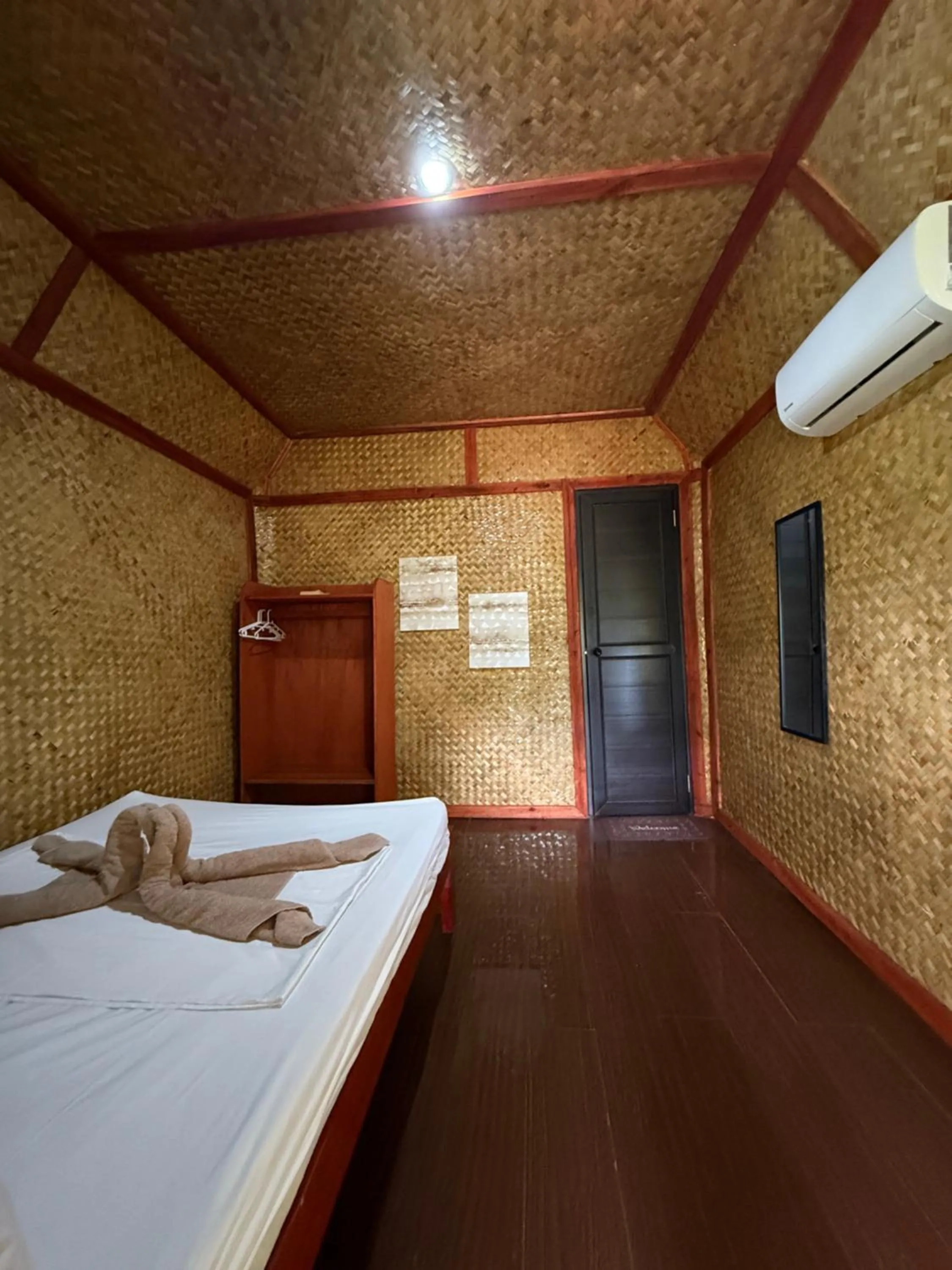 Bed in Victordelia Hilltop Hostel