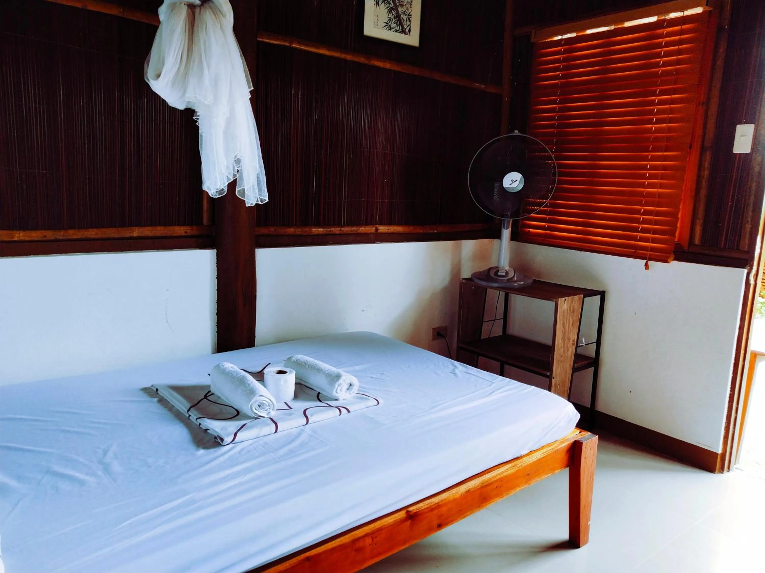 Bed in Victordelia Hilltop Hostel