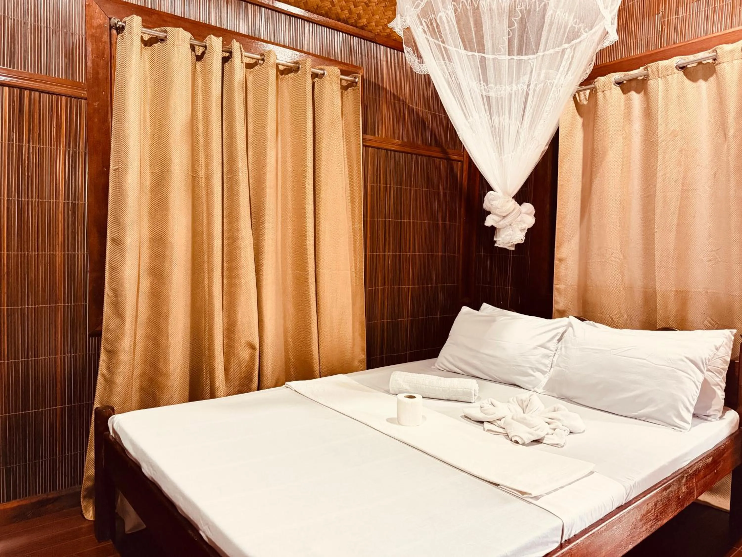 Bed in Victordelia Hilltop Hostel