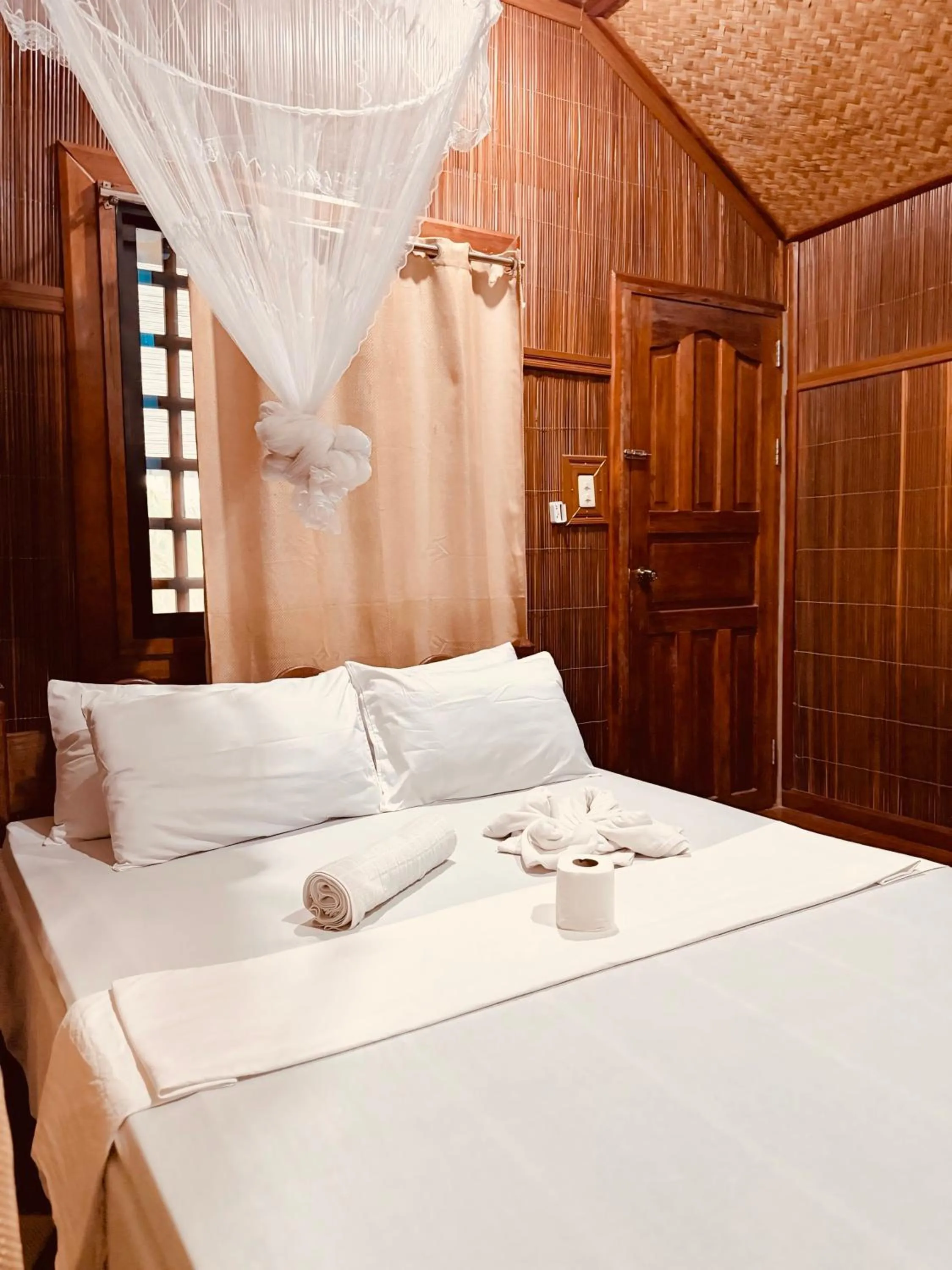 Bed in Victordelia Hilltop Hostel