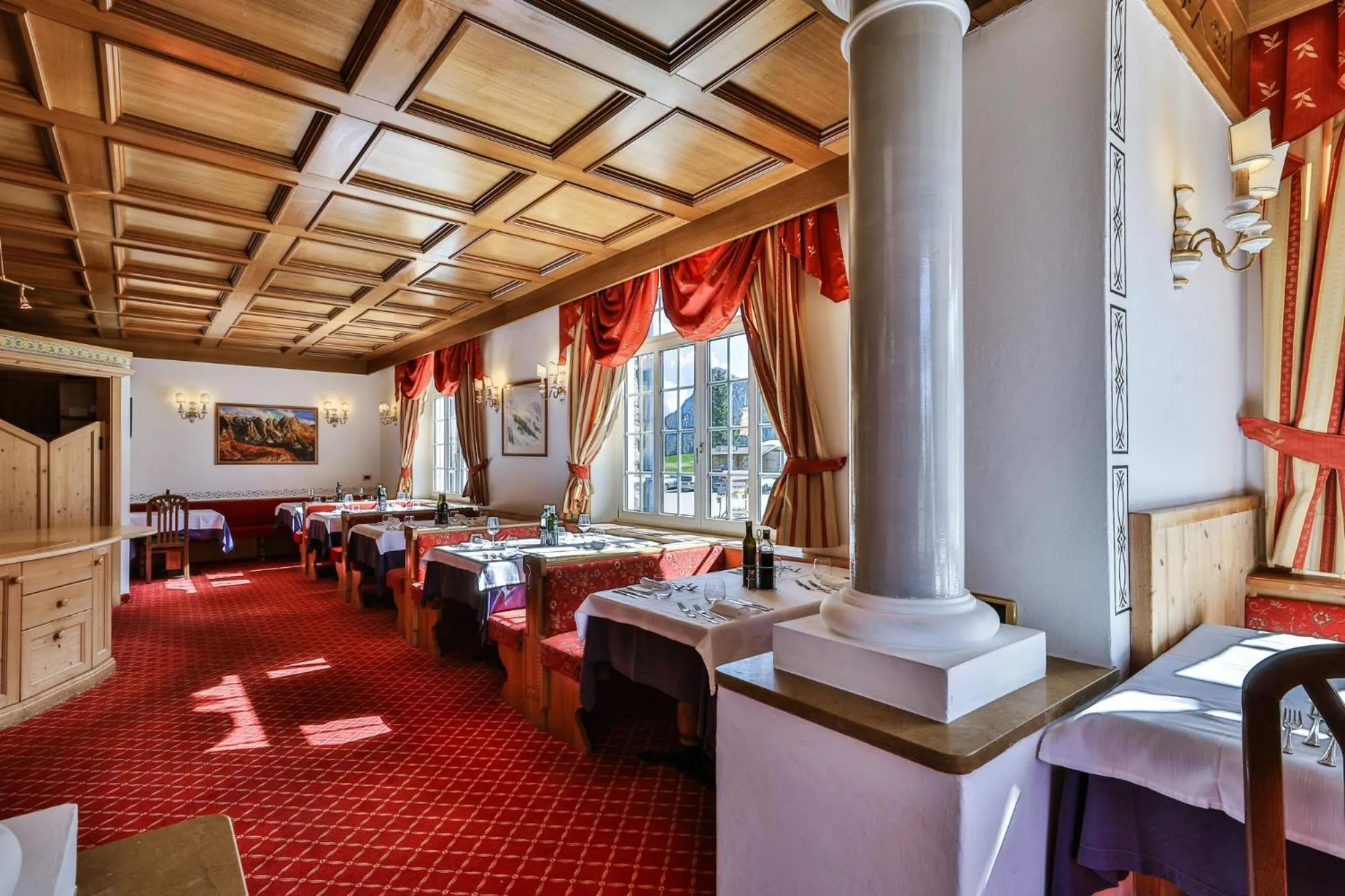 Restaurant/places to eat in MyTime Hotels Savoy