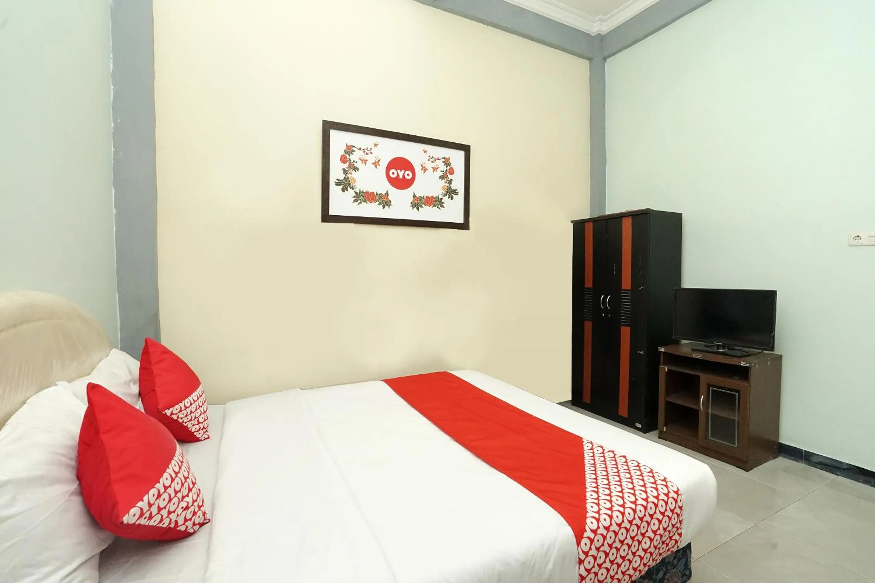 Bedroom, Bed in Kartika Syariah Homestay by Stayku