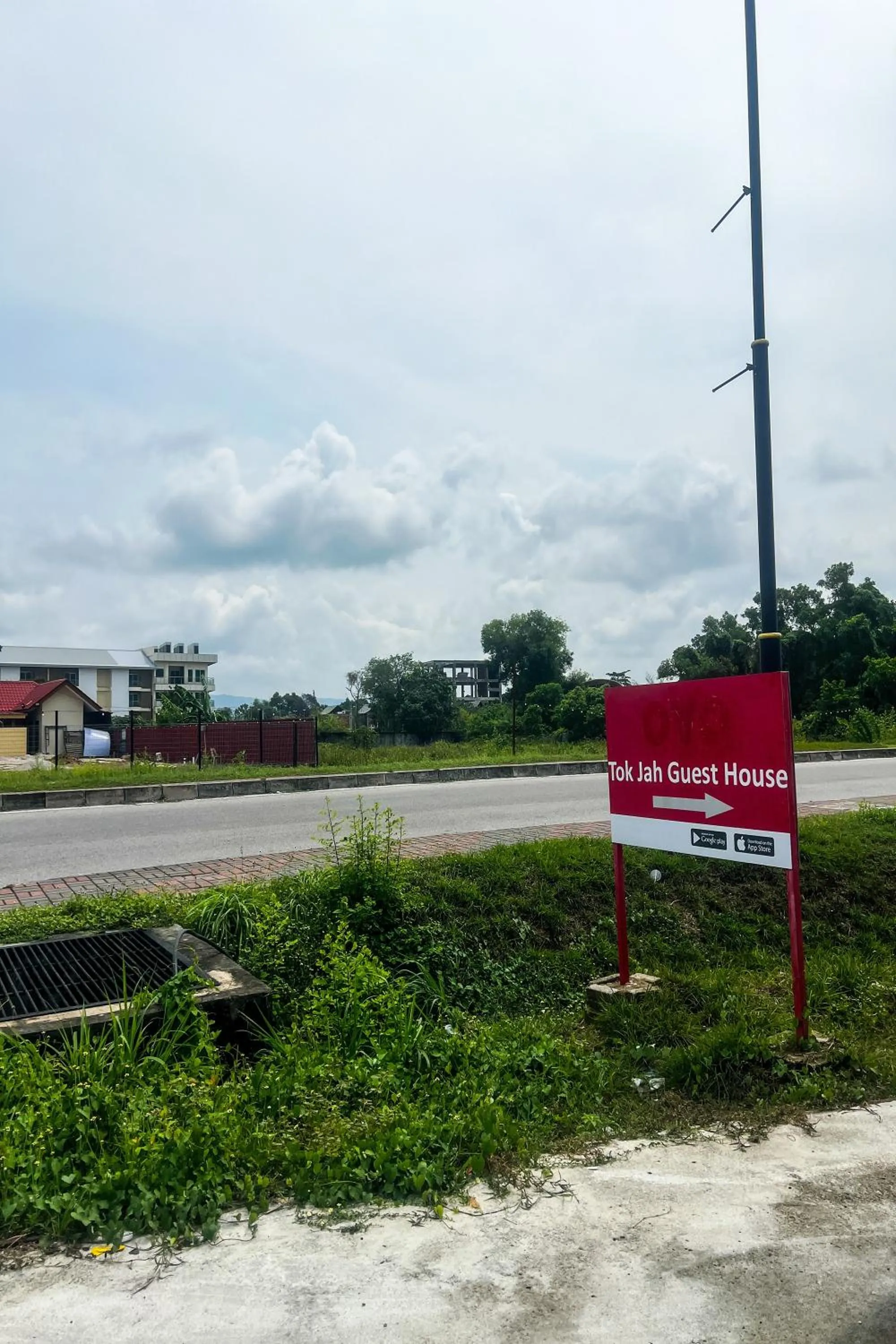 Street view in Langkawi Tok Jah Guest House Pantai Cenang