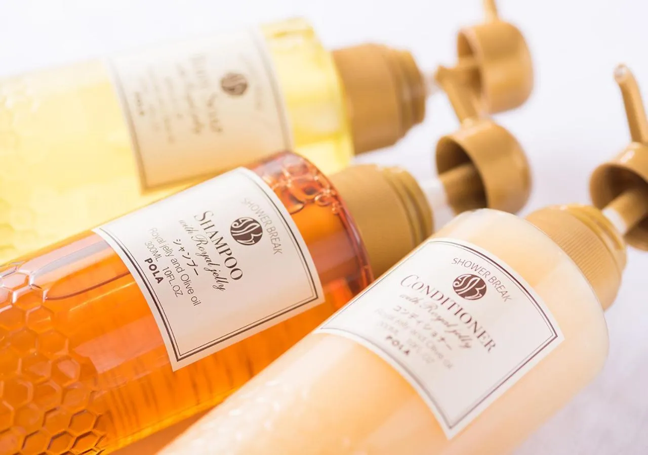 Bathroom in Hotel Suncrest