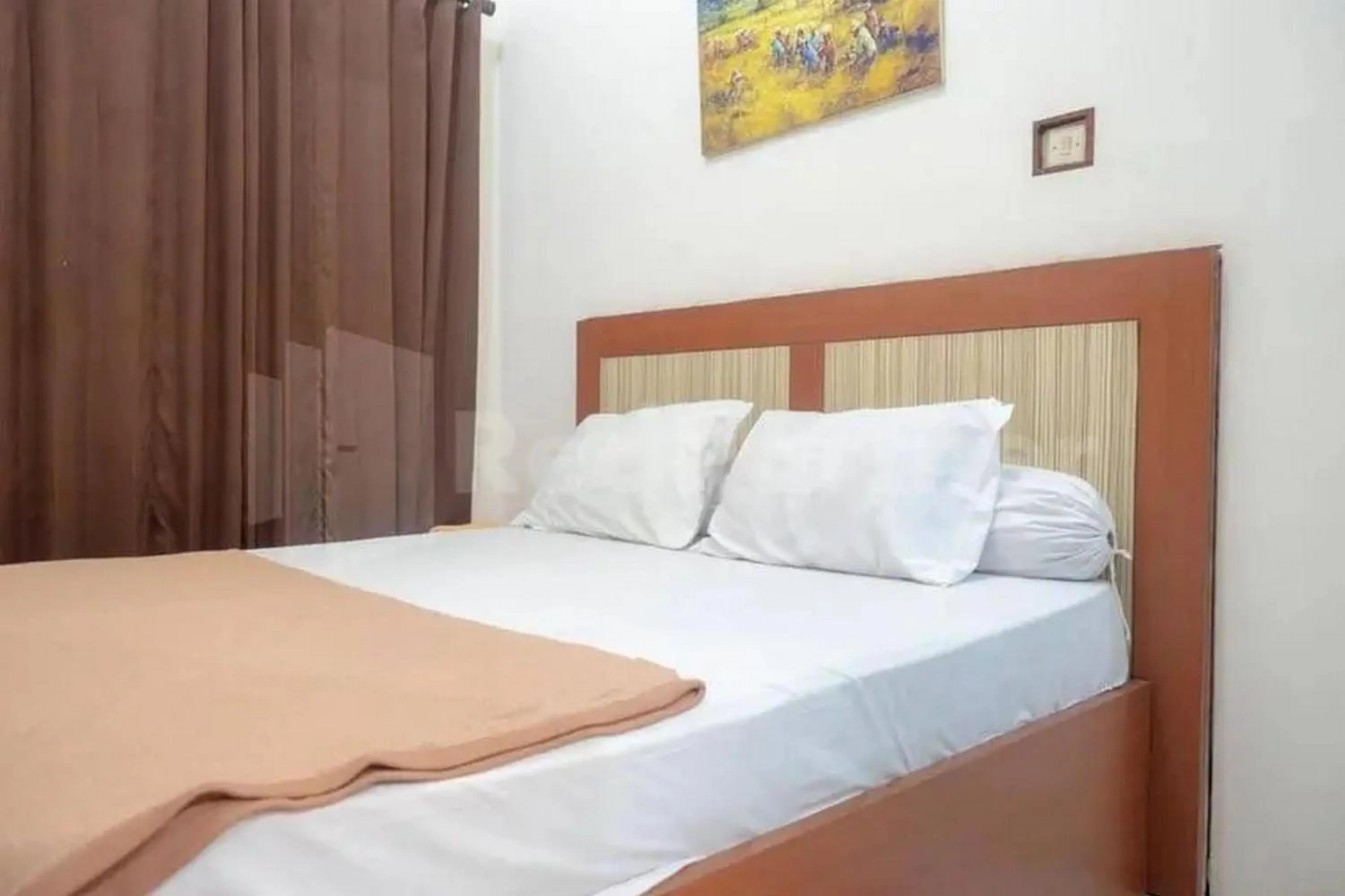 Bedroom, Bed in Homestay Babussalam Rungkut Mitra RedDoorz