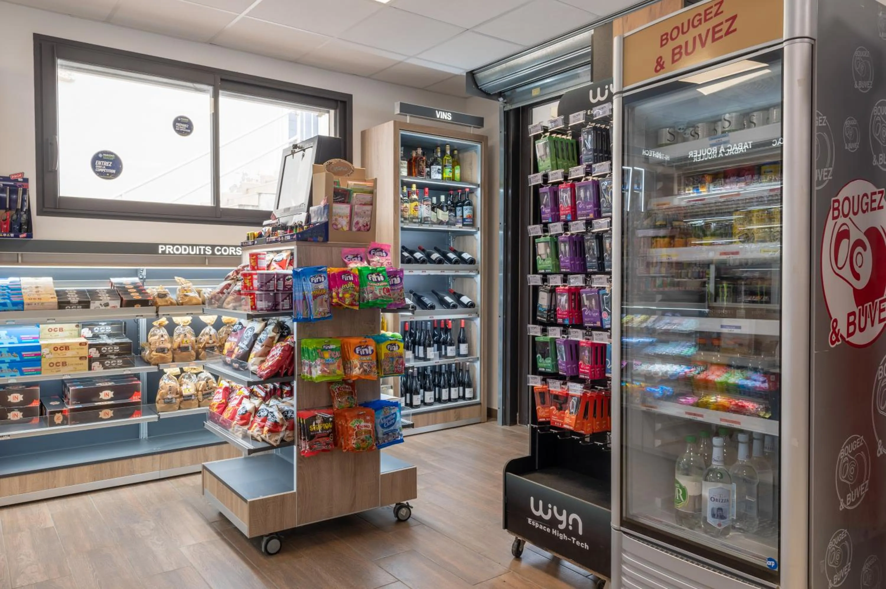 On-site shops in Hôtel Des Nacres