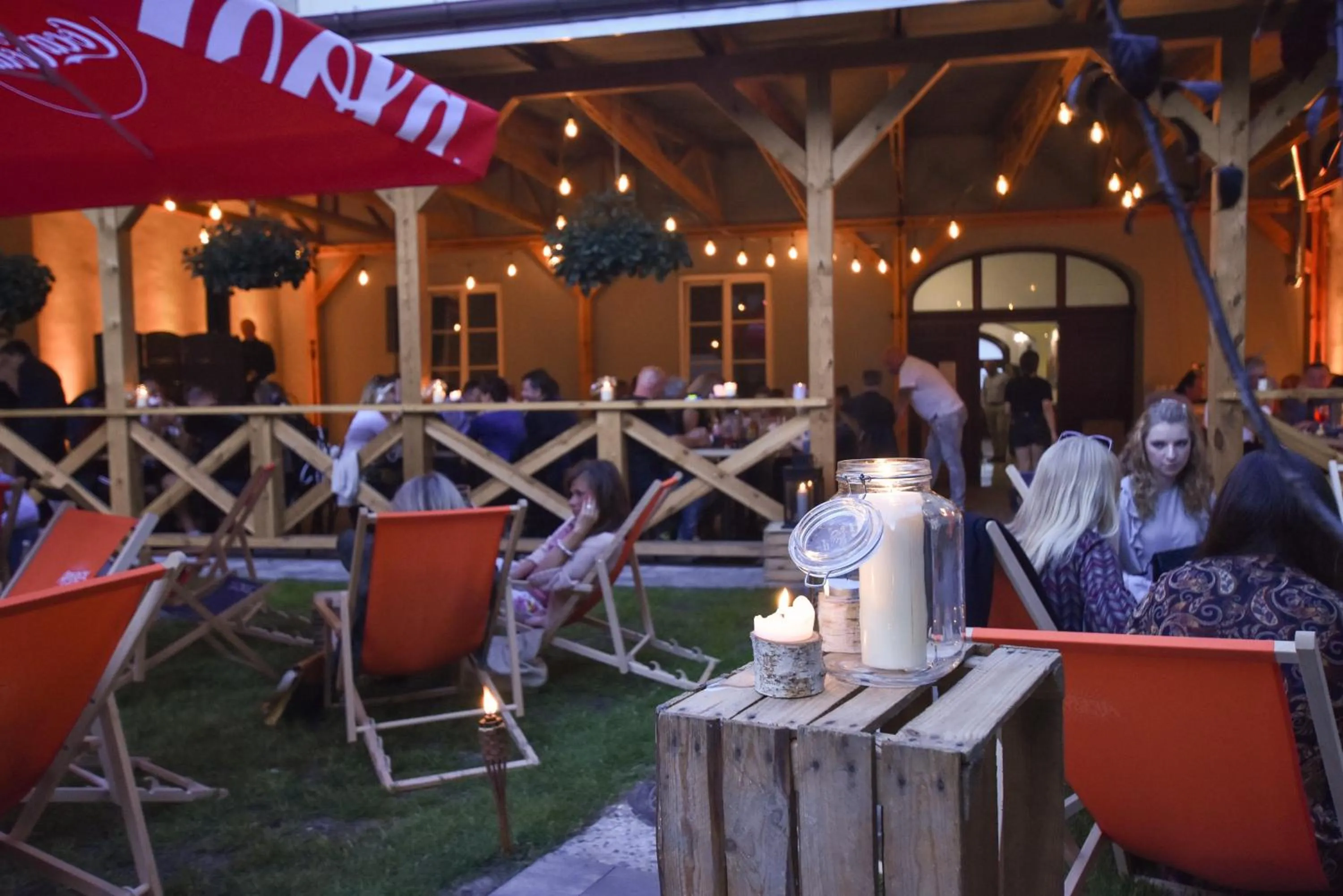 Restaurant/places to eat in Kamienica Szefferów 1848 r.